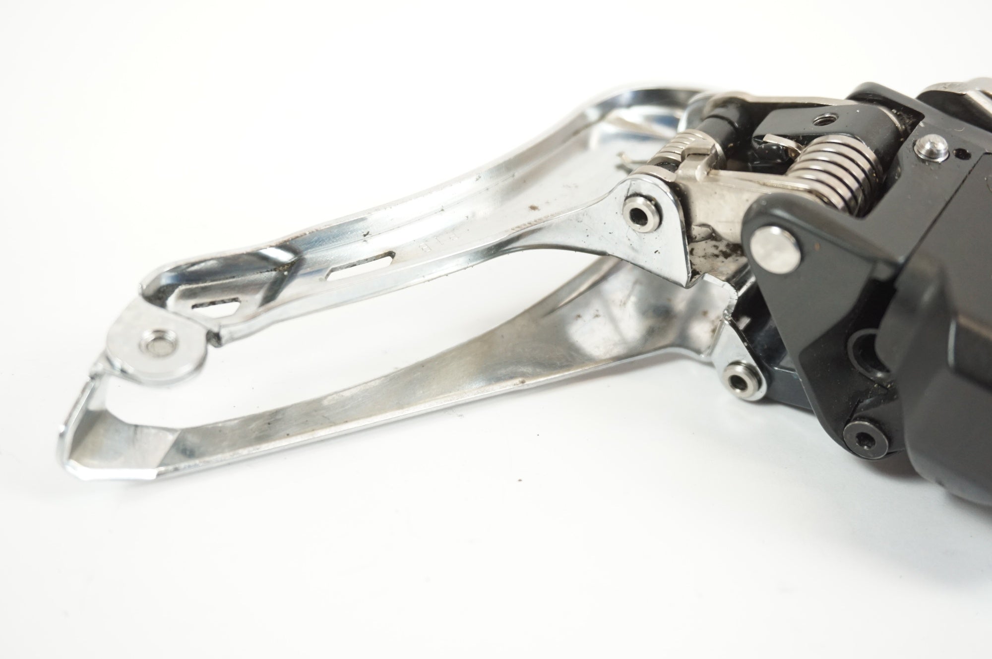 SHIMANO 「シマノ」 ULTEGRA FD-R8050 フロントディレイラー / 宇都宮