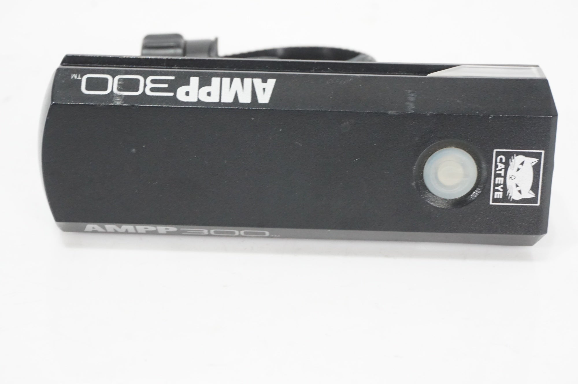 CATEYE 「キャットアイ」 AMPP300 フロントライト / AKIBA店