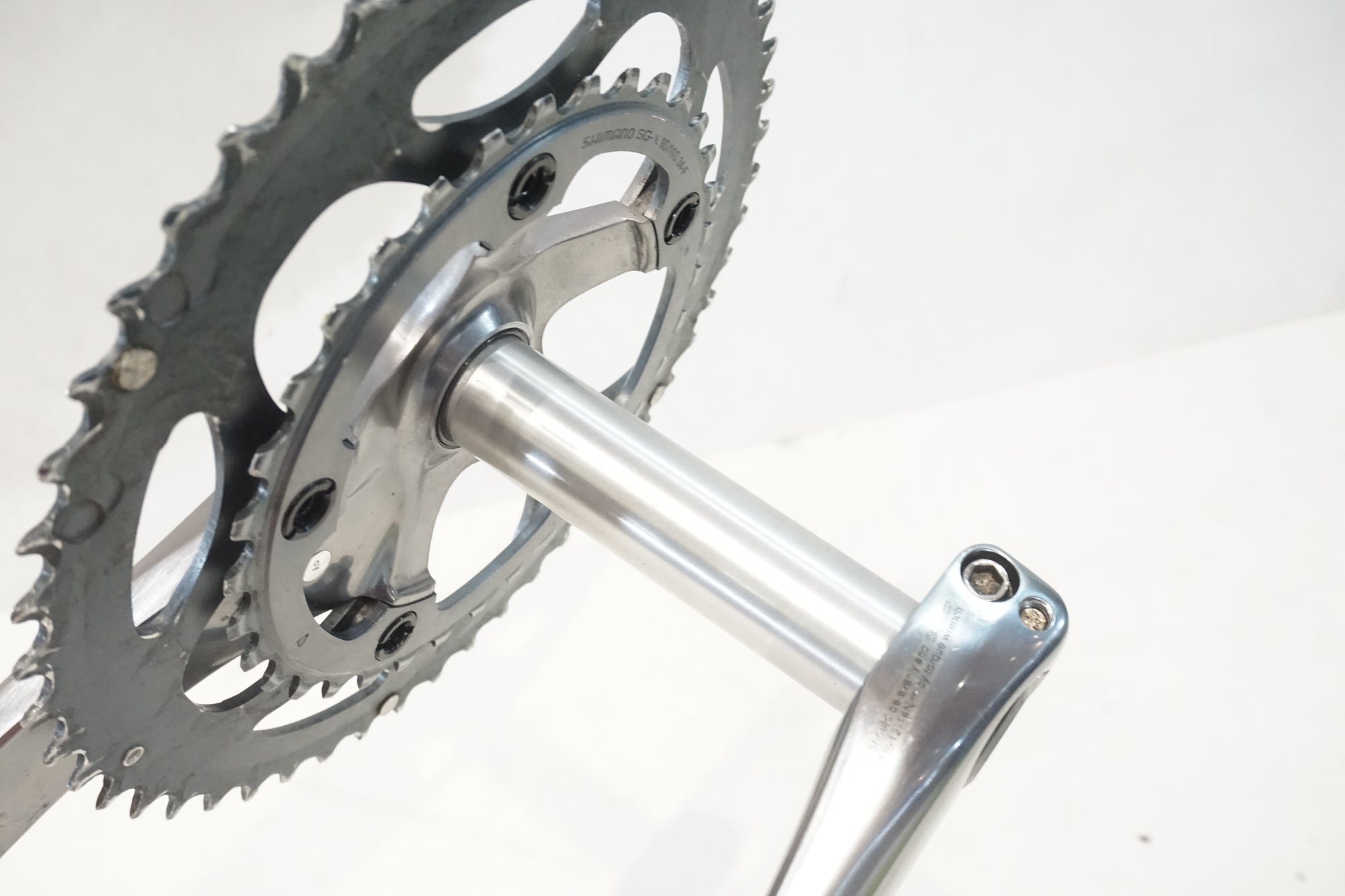 SHIMANO 「シマノ」 105 FC-5600 50-34T 170mm クランクセット