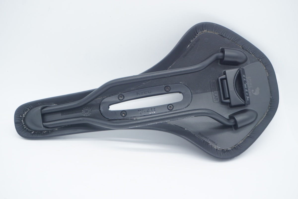 fi'zi:k Antares R5 OPEN サドル ブラック FIZIK 「フィジーク」 ANTARES R5 OPEN サドル / 滋賀大津店