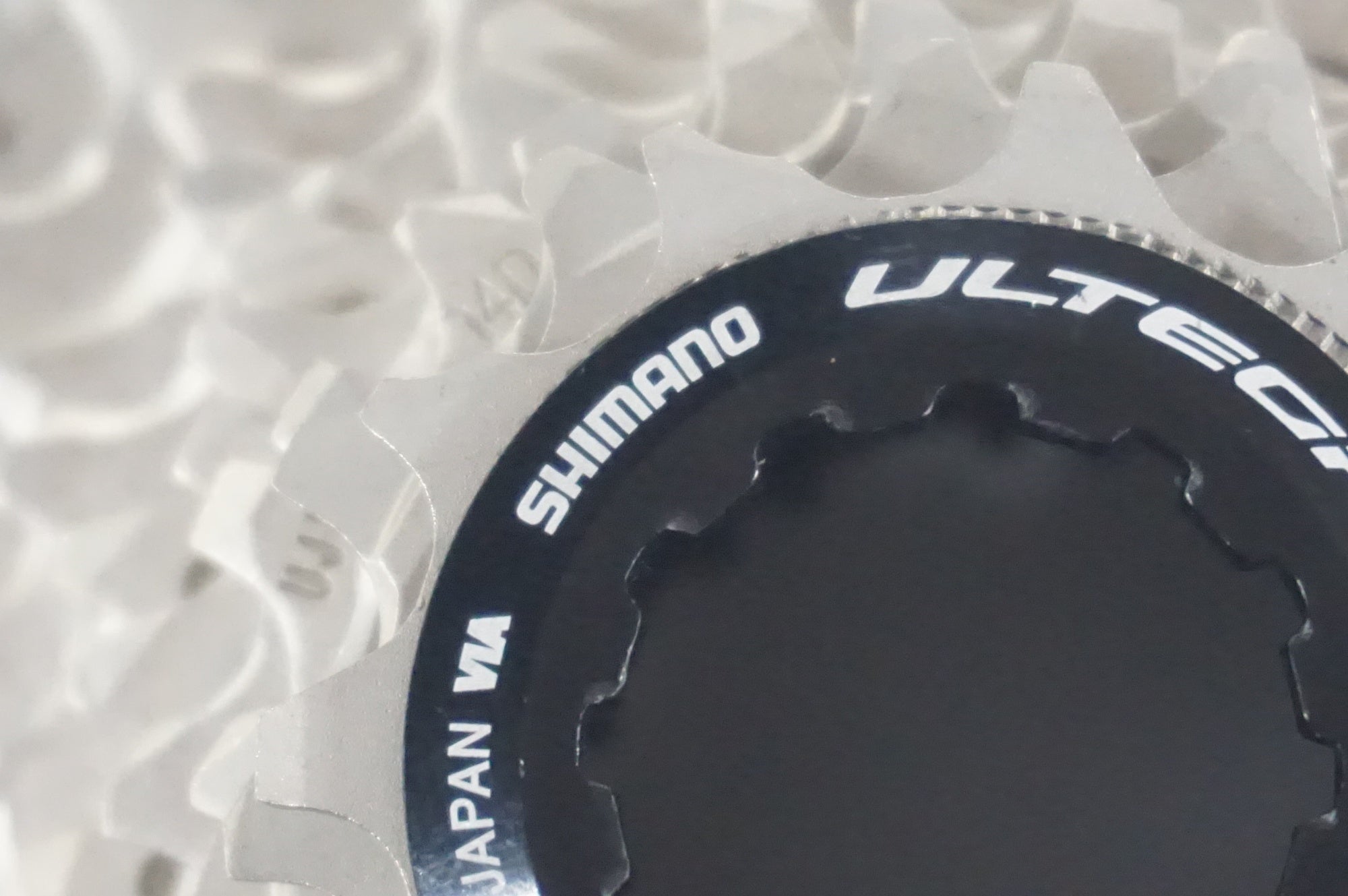 SHIMANO 「シマノ」 ULTEGRA CS-R8100 11-30T スプロケット / 福岡店