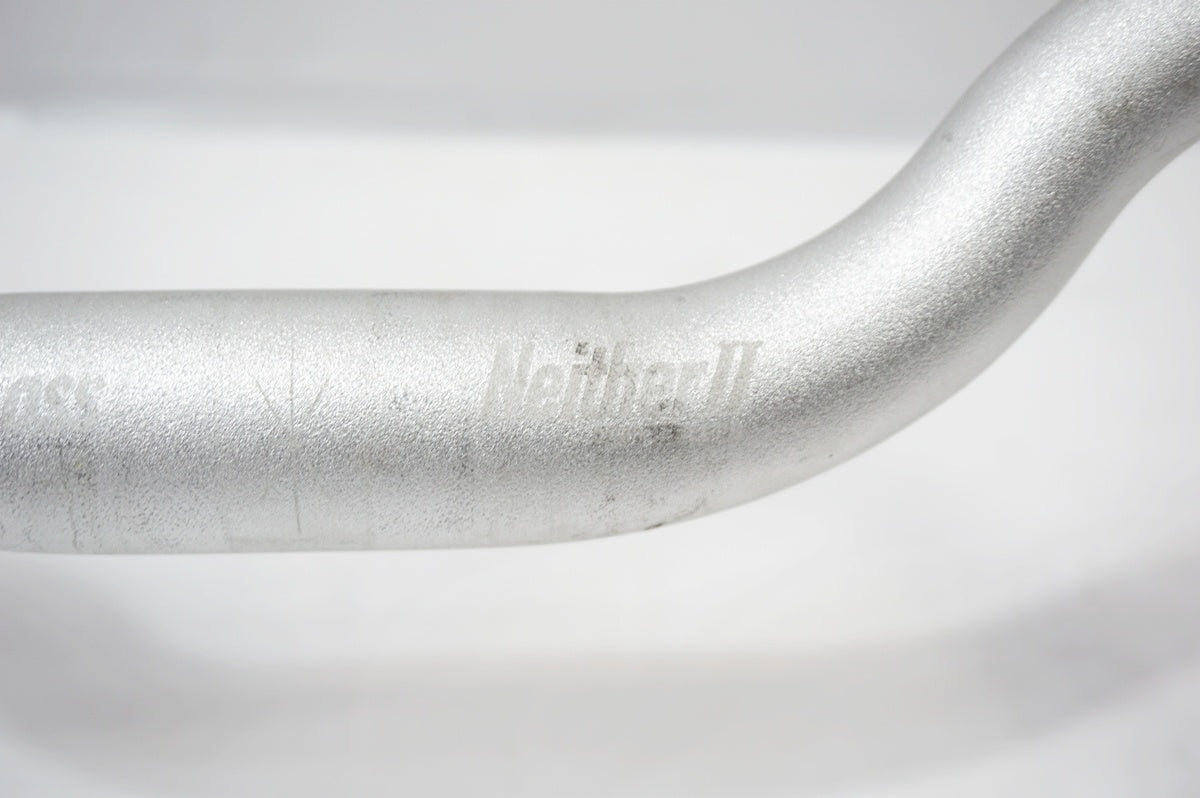DIXNA 「ディズナ」 CROSS NEITHER2 φ31.8 440mm ハンドル / バイチャリ世田谷店