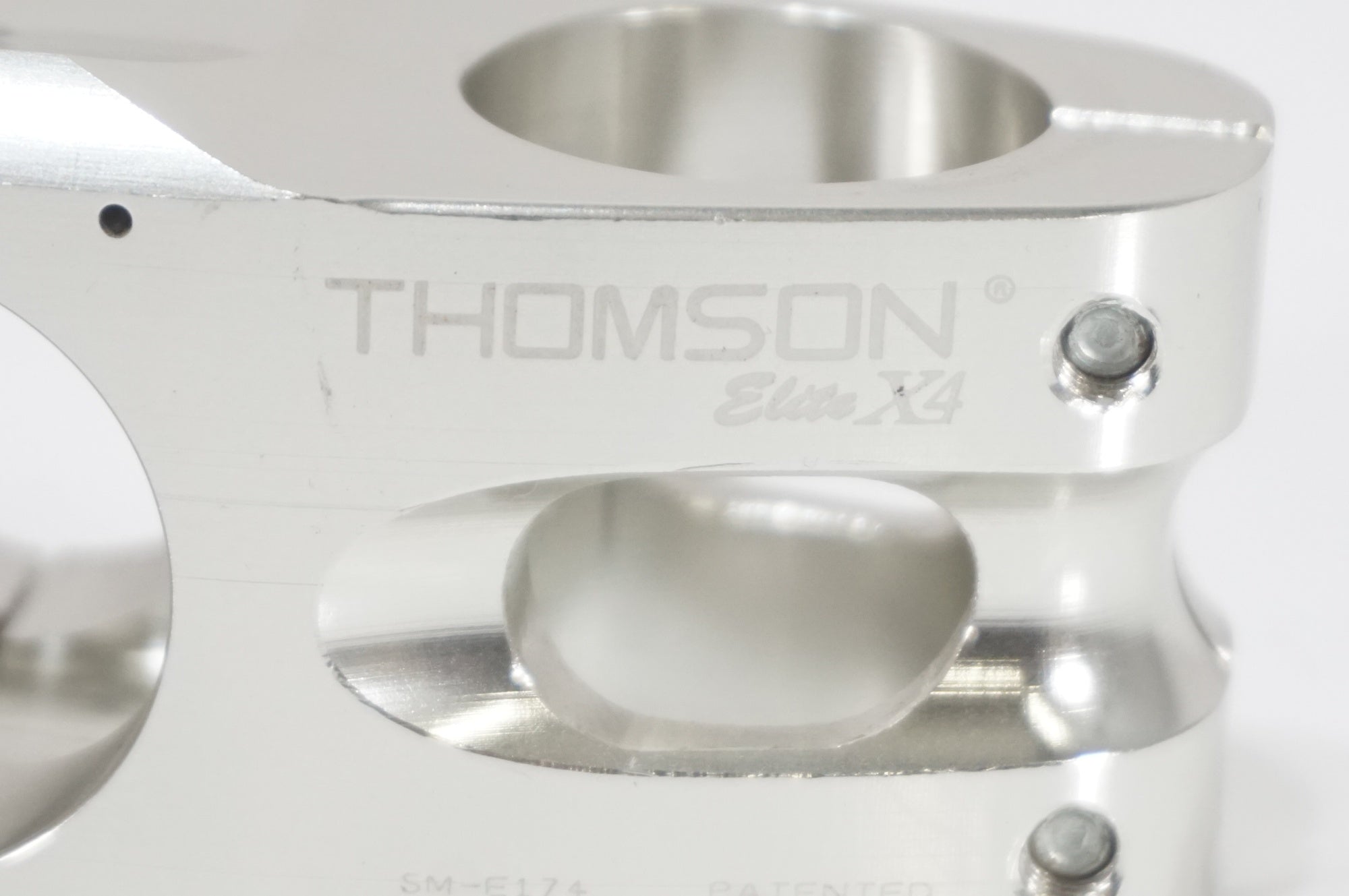 THOMSON 「トムソン」 ELITE X4 φ31.8 40mm ステム / AKIBA店
