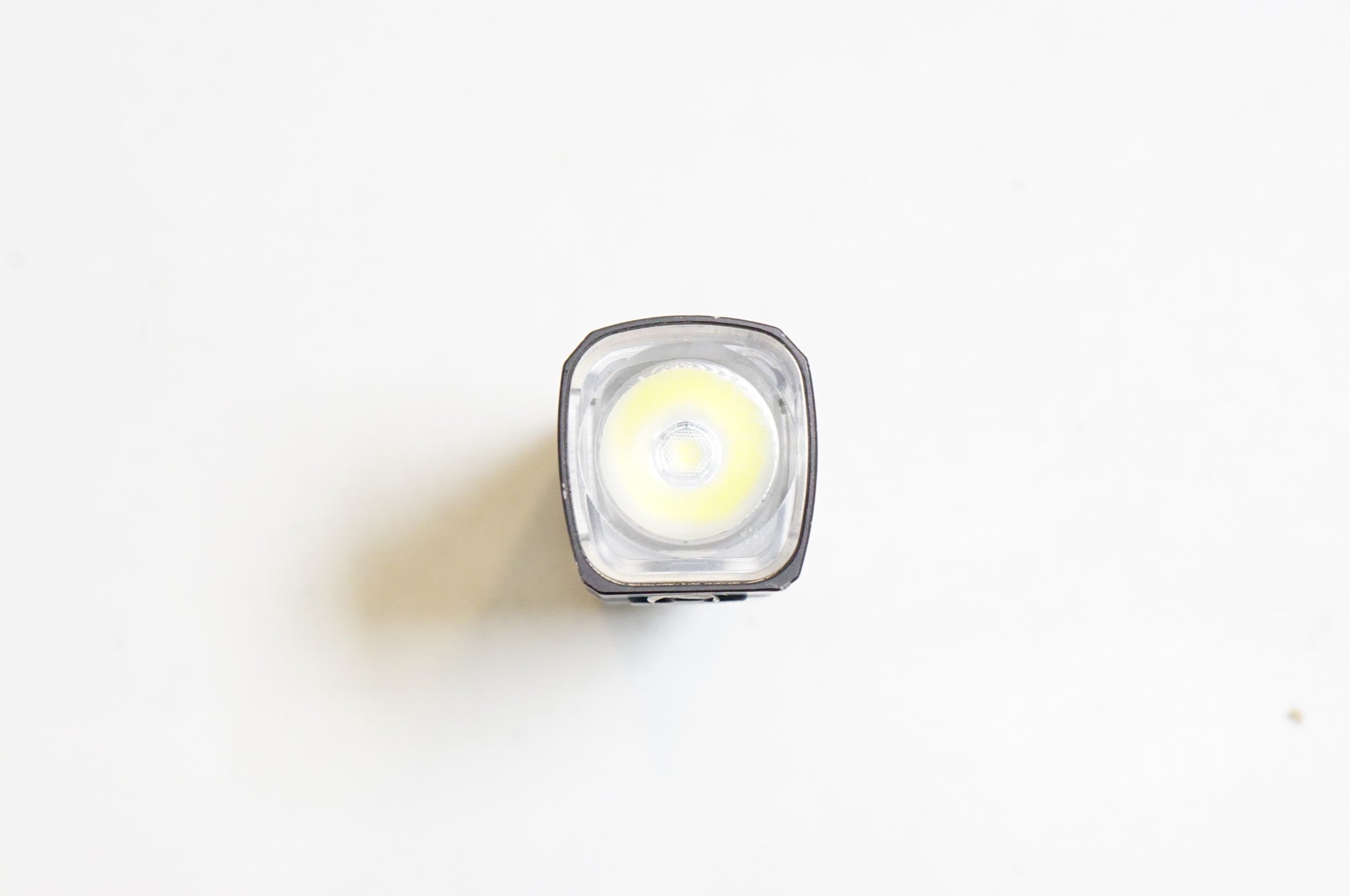 GIANT 「ジャイアント」 RECON HL900 フロントライト / 熊谷本店