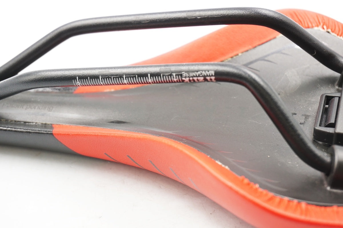 FIZIK 「フィジーク」 ANTARES R7 サドル / 奈良店