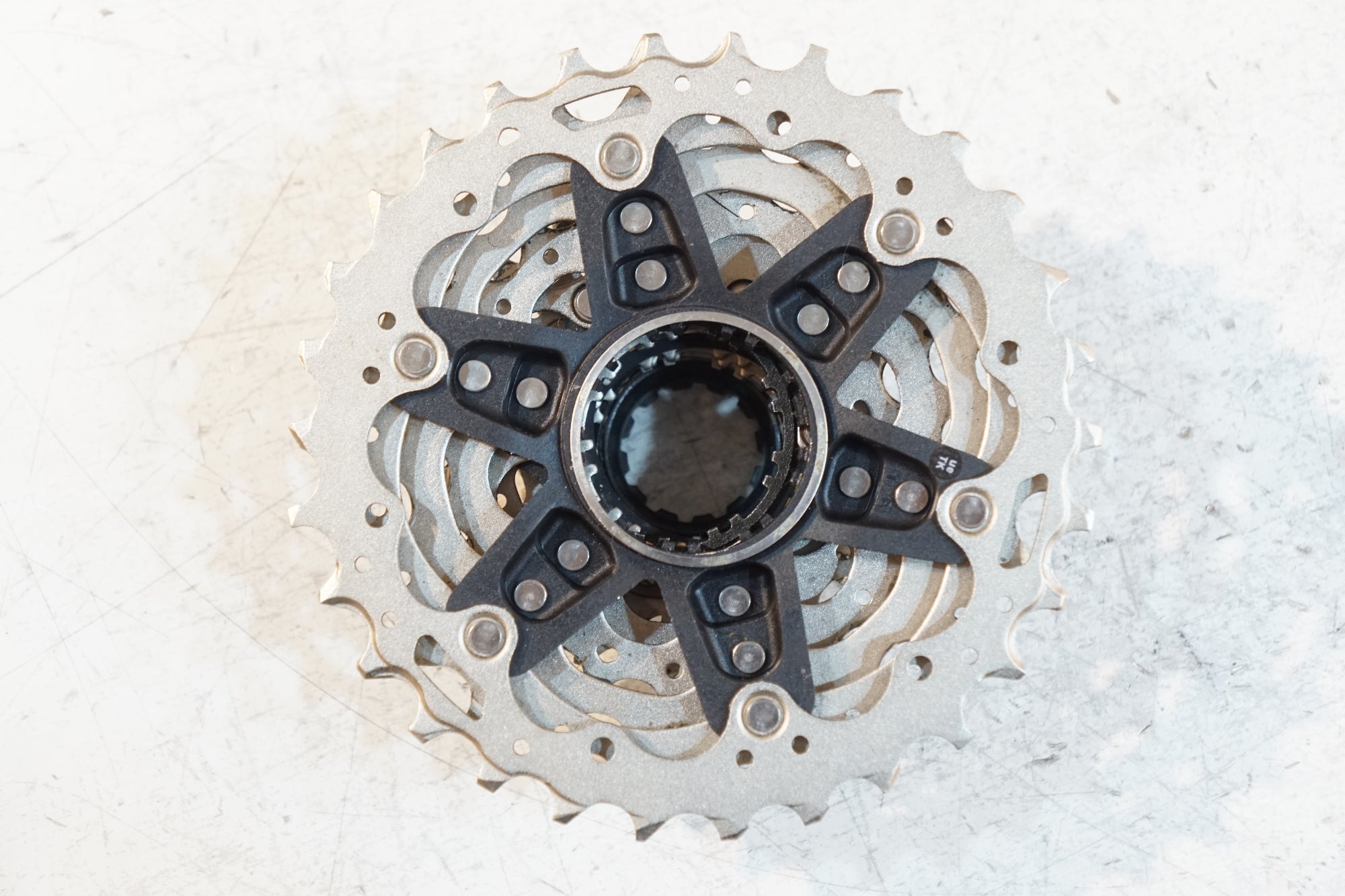 SHIMANO 「シマノ」 ULTEGRA CS-R8100 11-30T 12S スプロケット / バイチャリ浦和ベース