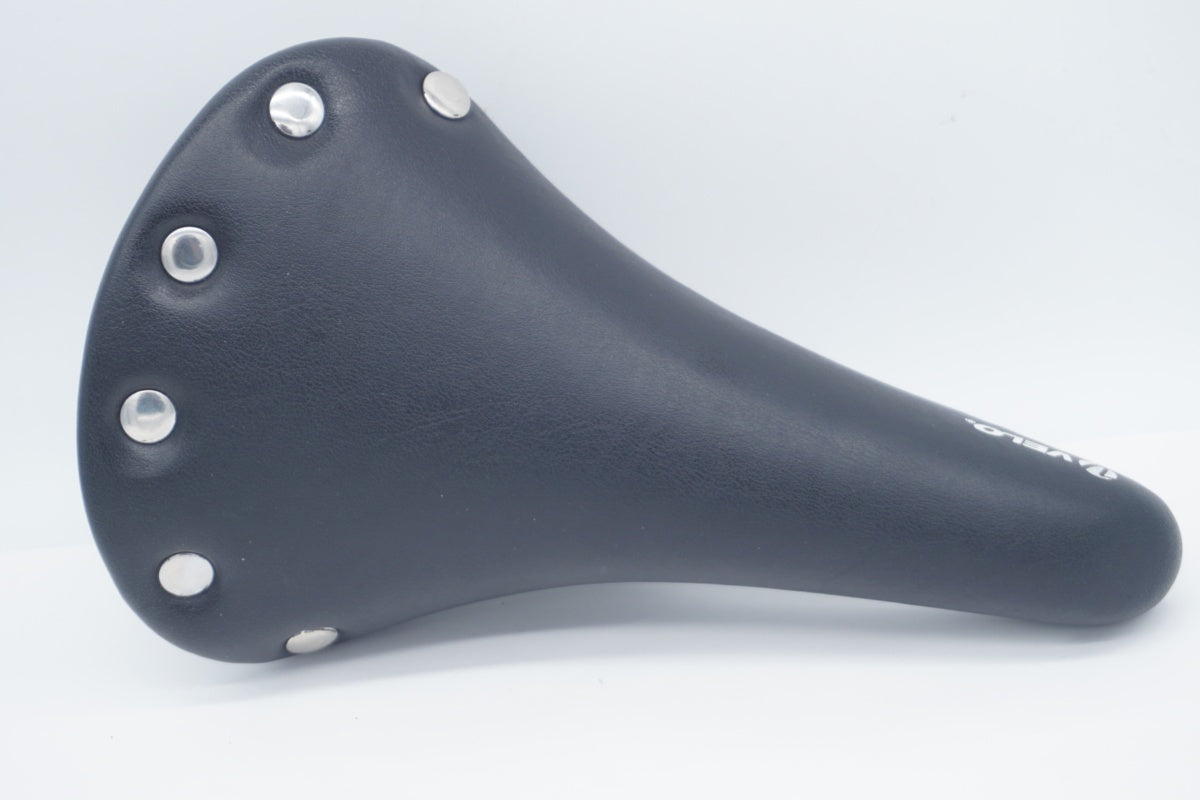 VELO 「ベロ」 サドル / 滋賀大津店