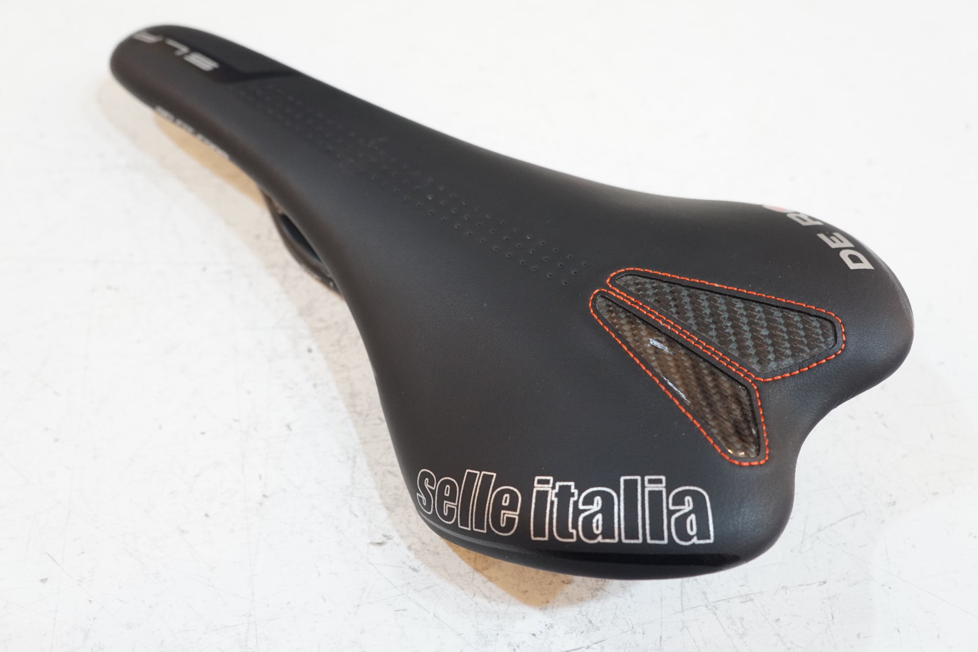 SELLE ITALIA 「セラ イタリア」 SLR DE ROSA サドル / バイチャリ浦和ベース