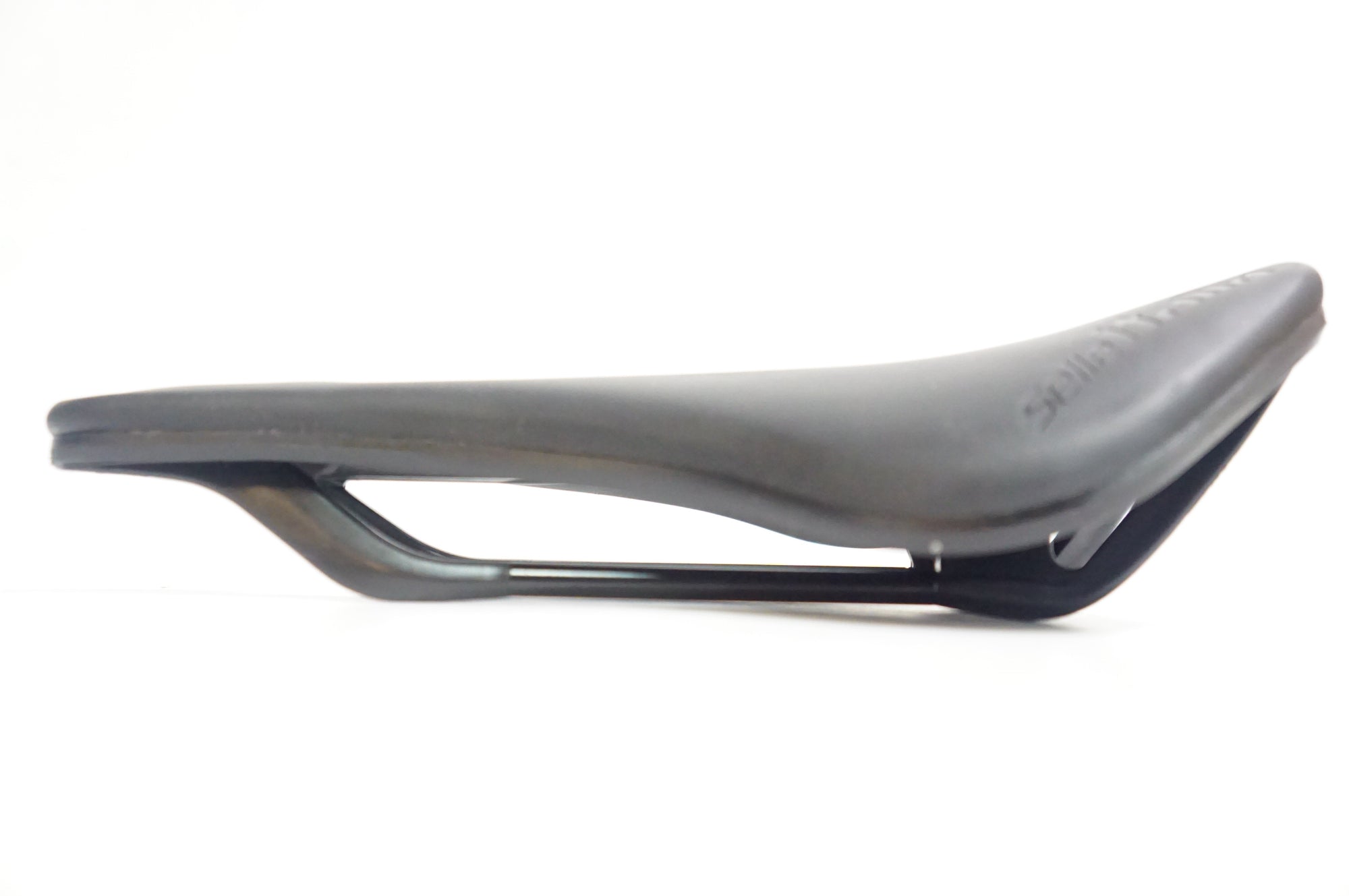 SELLE ITALIA 「セライタリア」 NOVUS BOOST EVO サドル / 熊谷本店