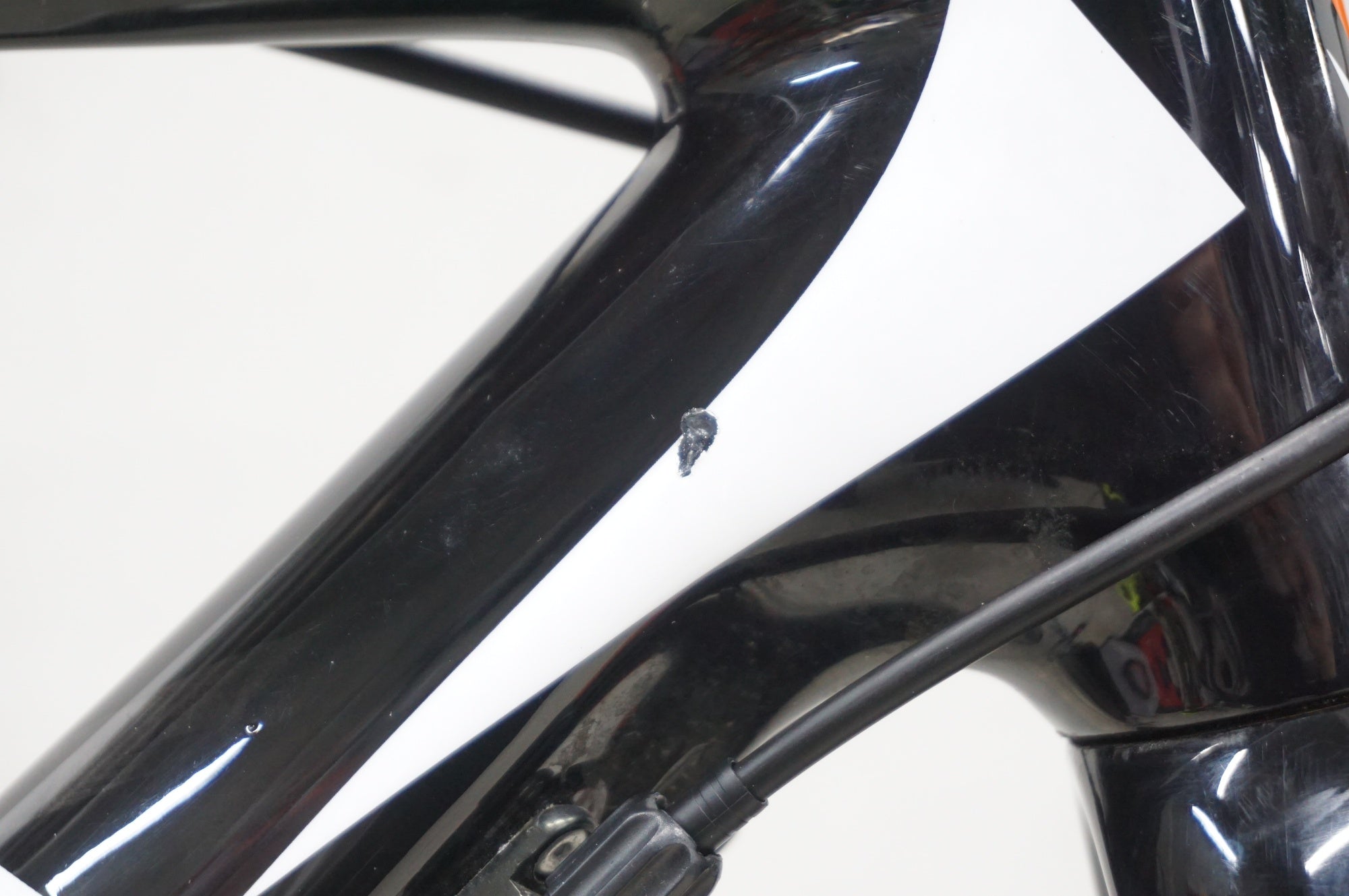 BOTTECCHIA 「 ボッテキア」  8AVIO 2013年モデル ロードバイク / 阪急塚口店