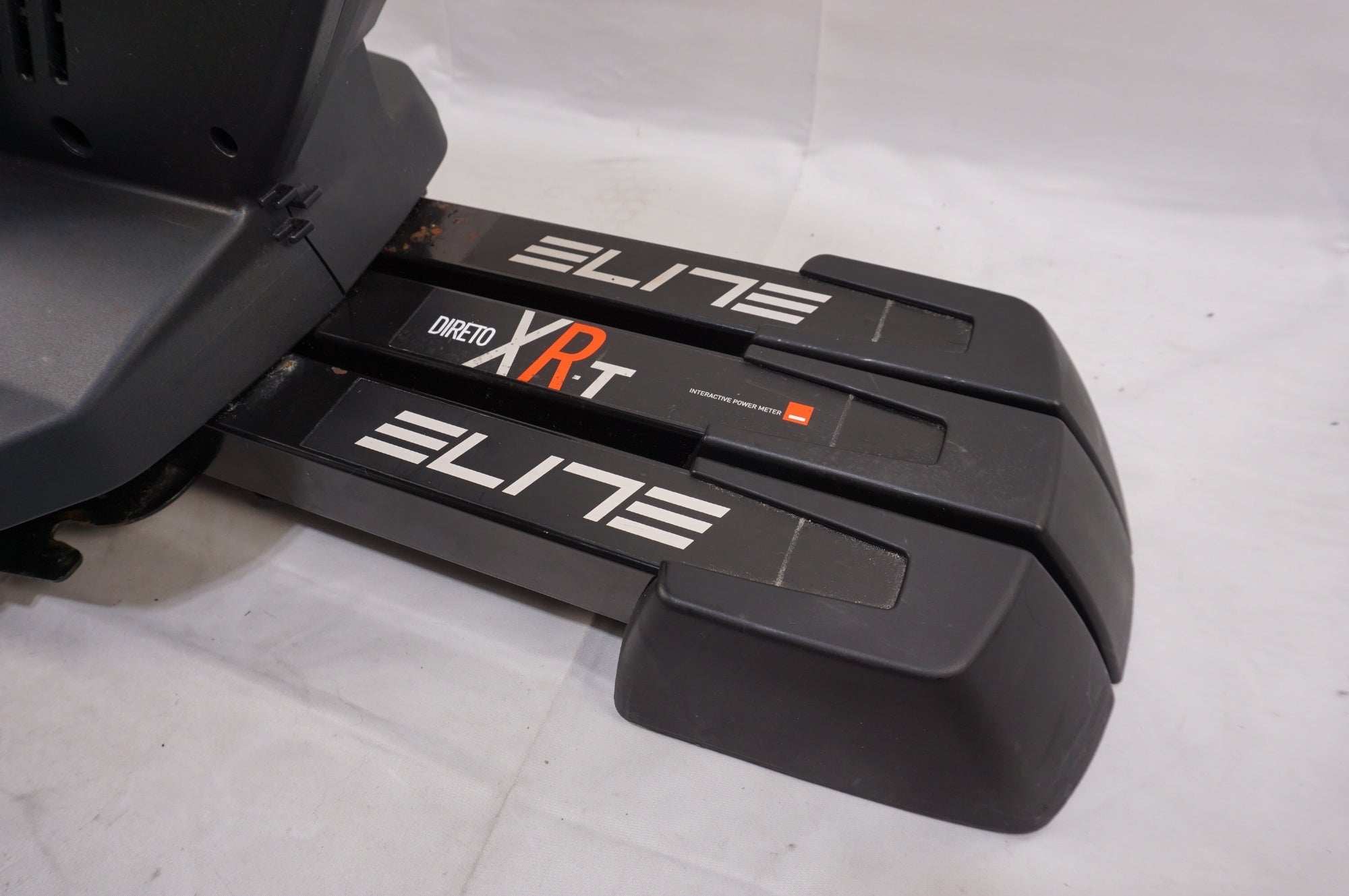 ELITE DIRETO XR-T 美品 ELITE 「エリート」 DIRETO XR-T サイクルトレーナー / 中目黒店