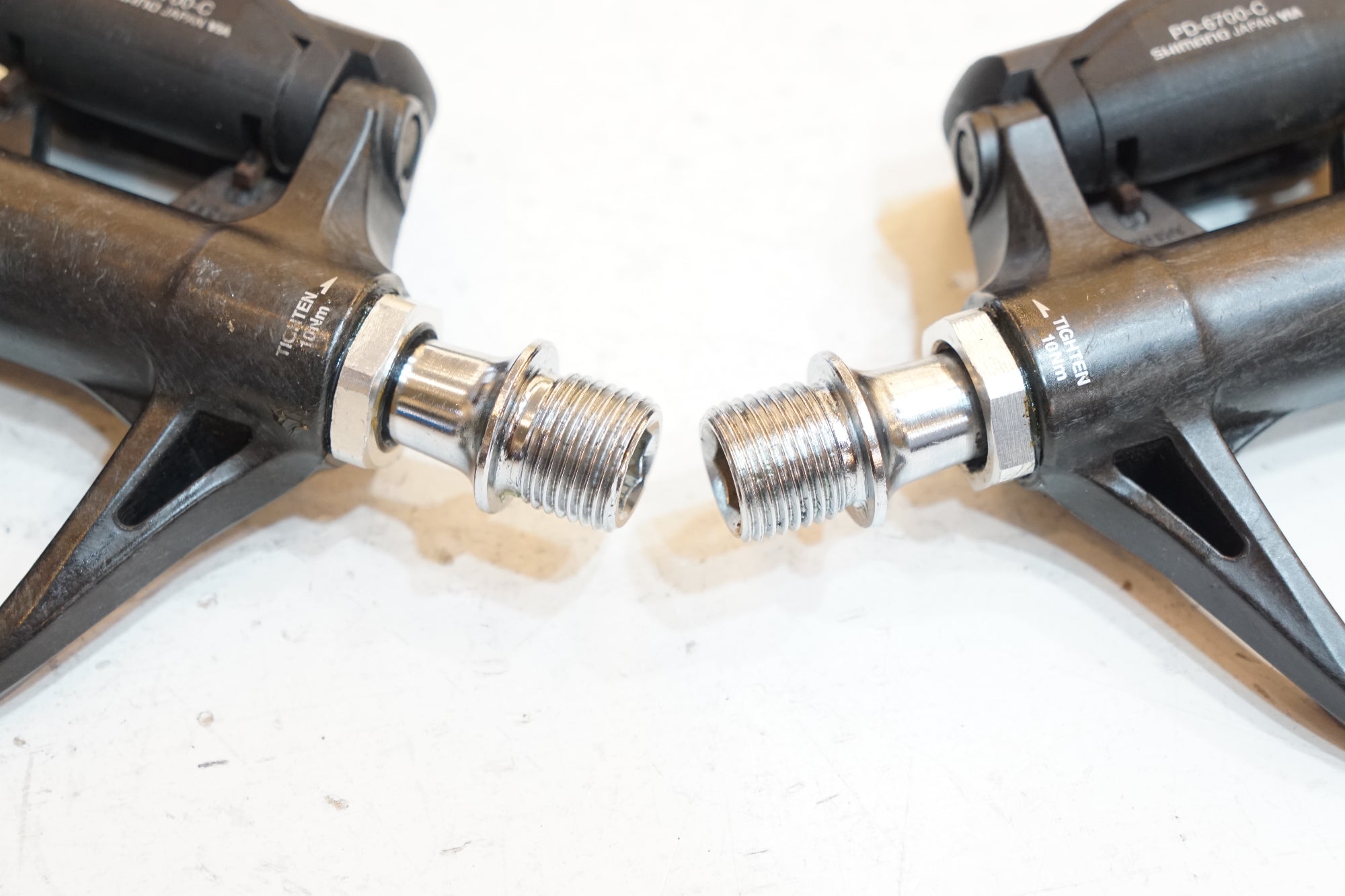 中古美品 SHIMANO ULTEGRA ペダル PD-6700-C Shimano Ultegra PD 6700-C Carbon road bike pedals with