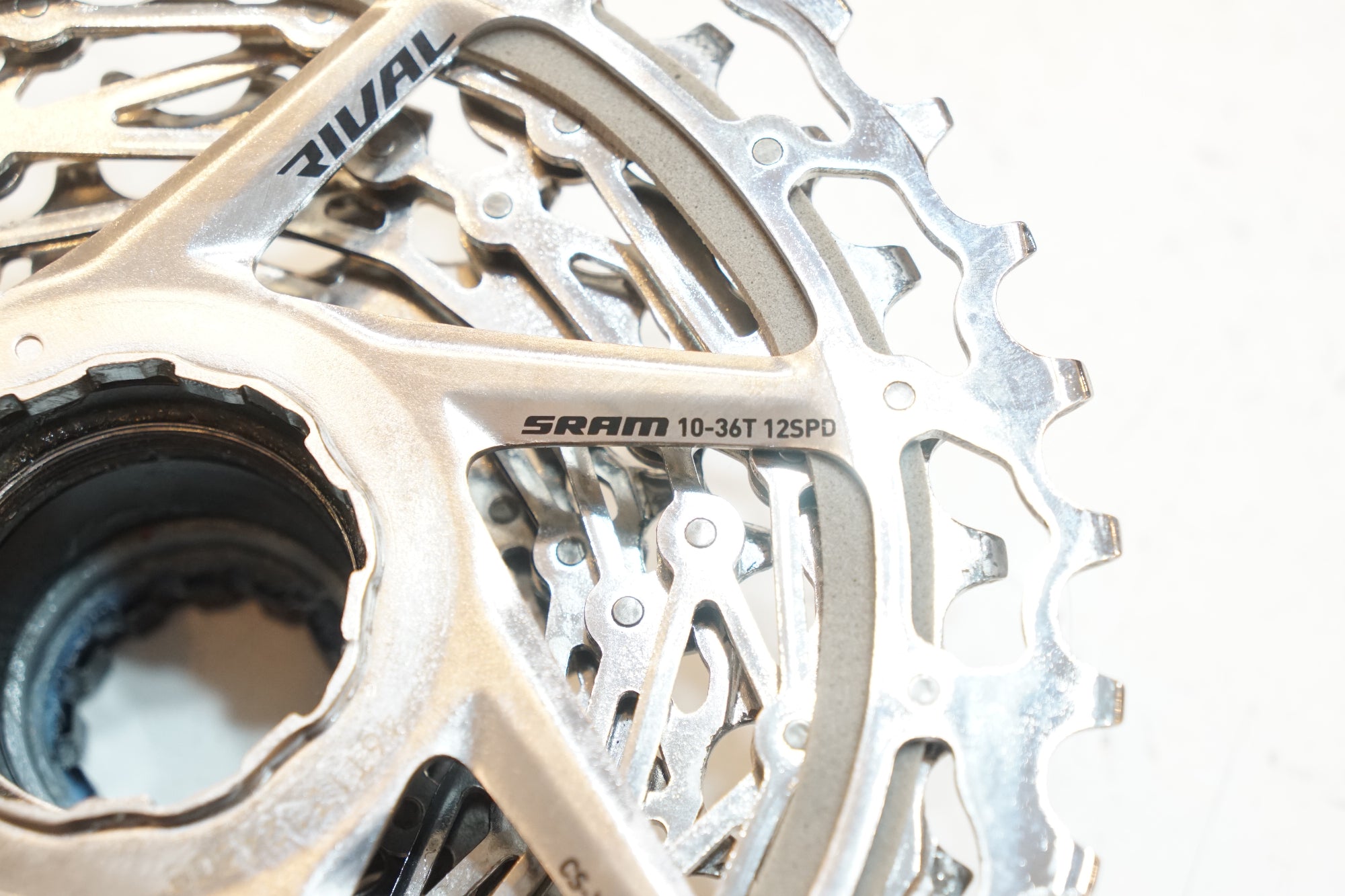 SRAM 「スラム」 RIVAL CS-XG-1250-D1 12S 10-36T スプロケット / バイチャリ浦和ベース