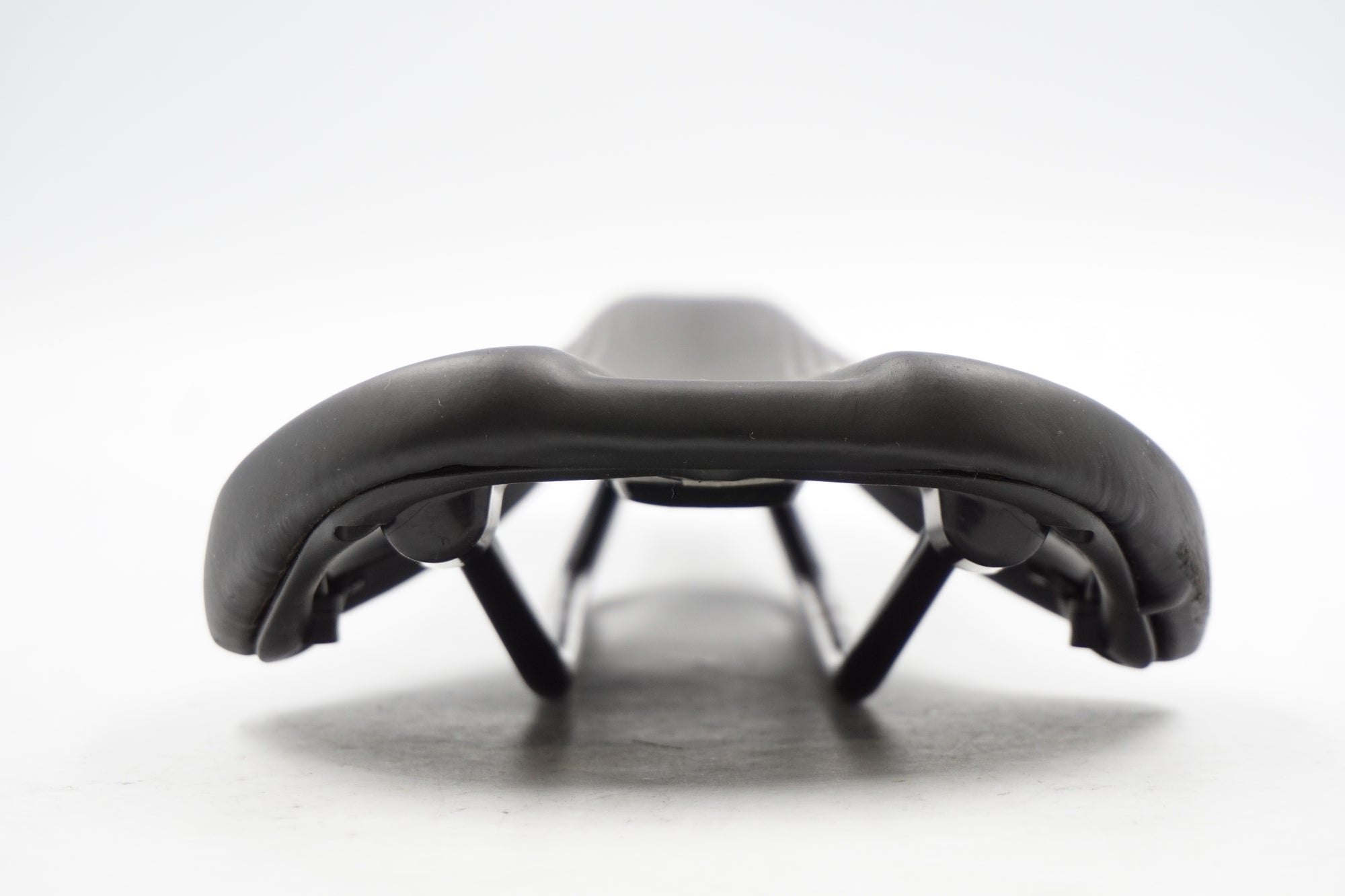 BONTRAGER 「ボントレガー」 ARVADA サドル / 奈良店 ｜ バイチャリ