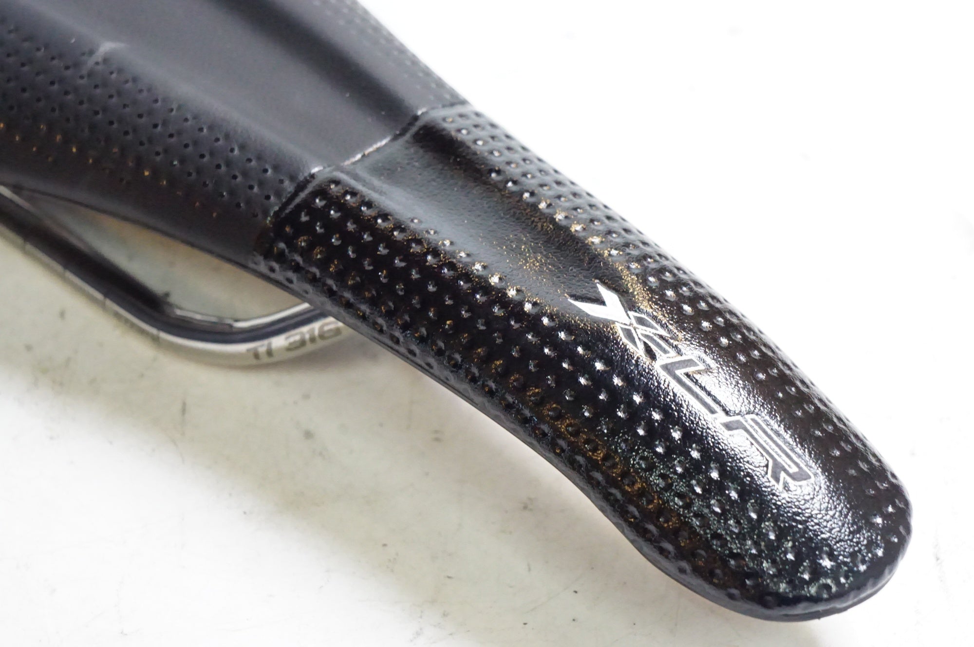 SELLE ITALIA 「セライタリア」 X-LR サドル / 熊谷本店