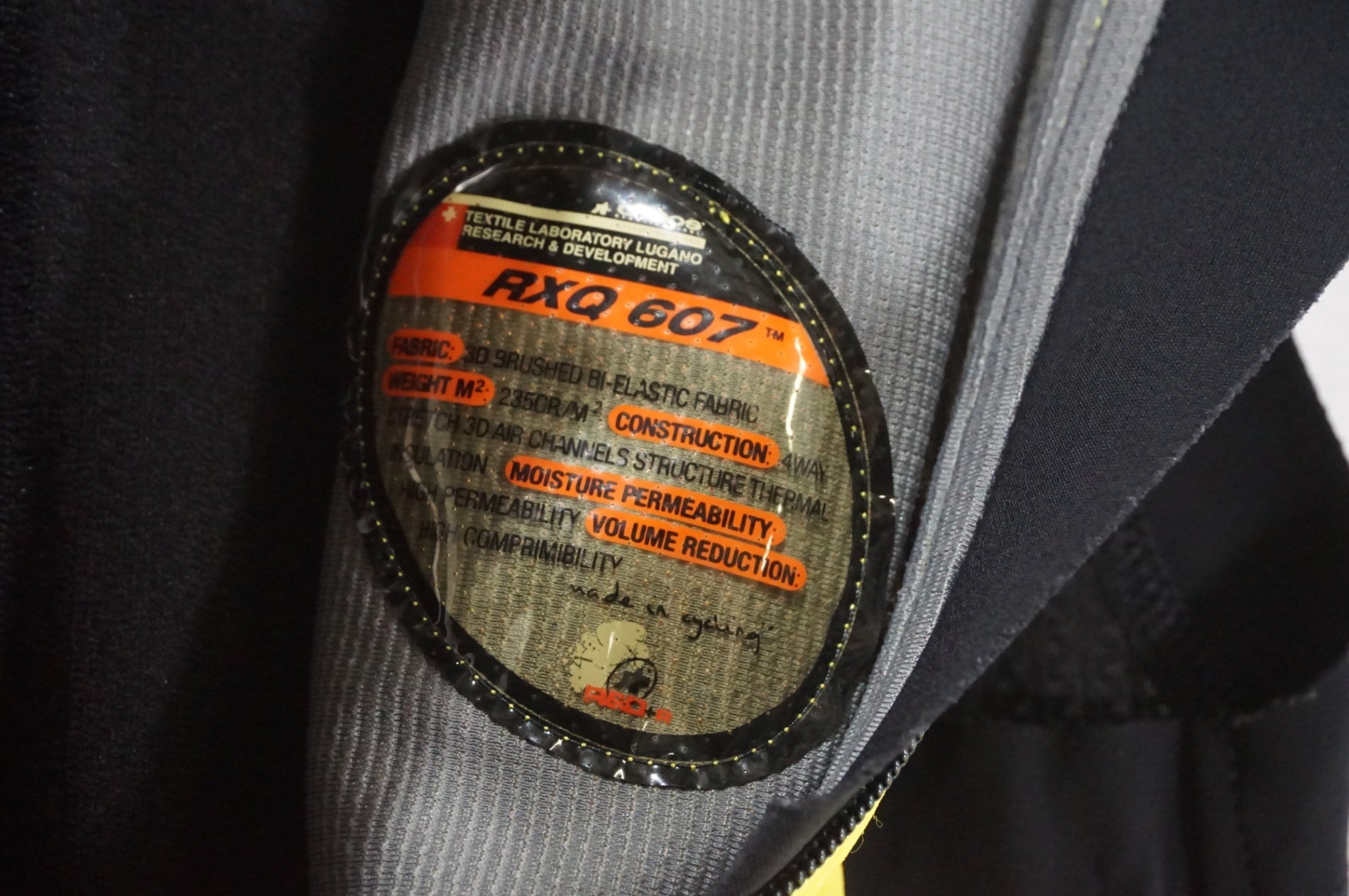 ASSOS 「アソス」 Mサイズ ベスト / AKIBA店