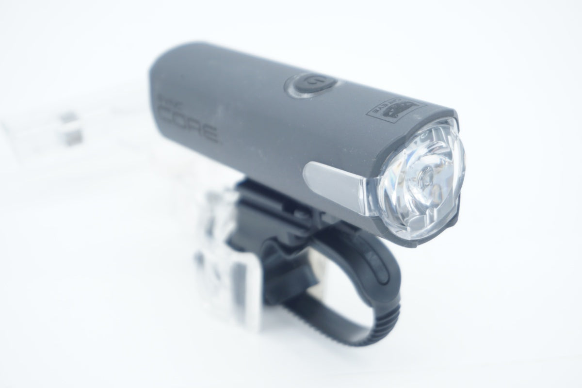 CATEYE 「キャットアイ」 SYNC CORE フロントライト / 京都八幡店