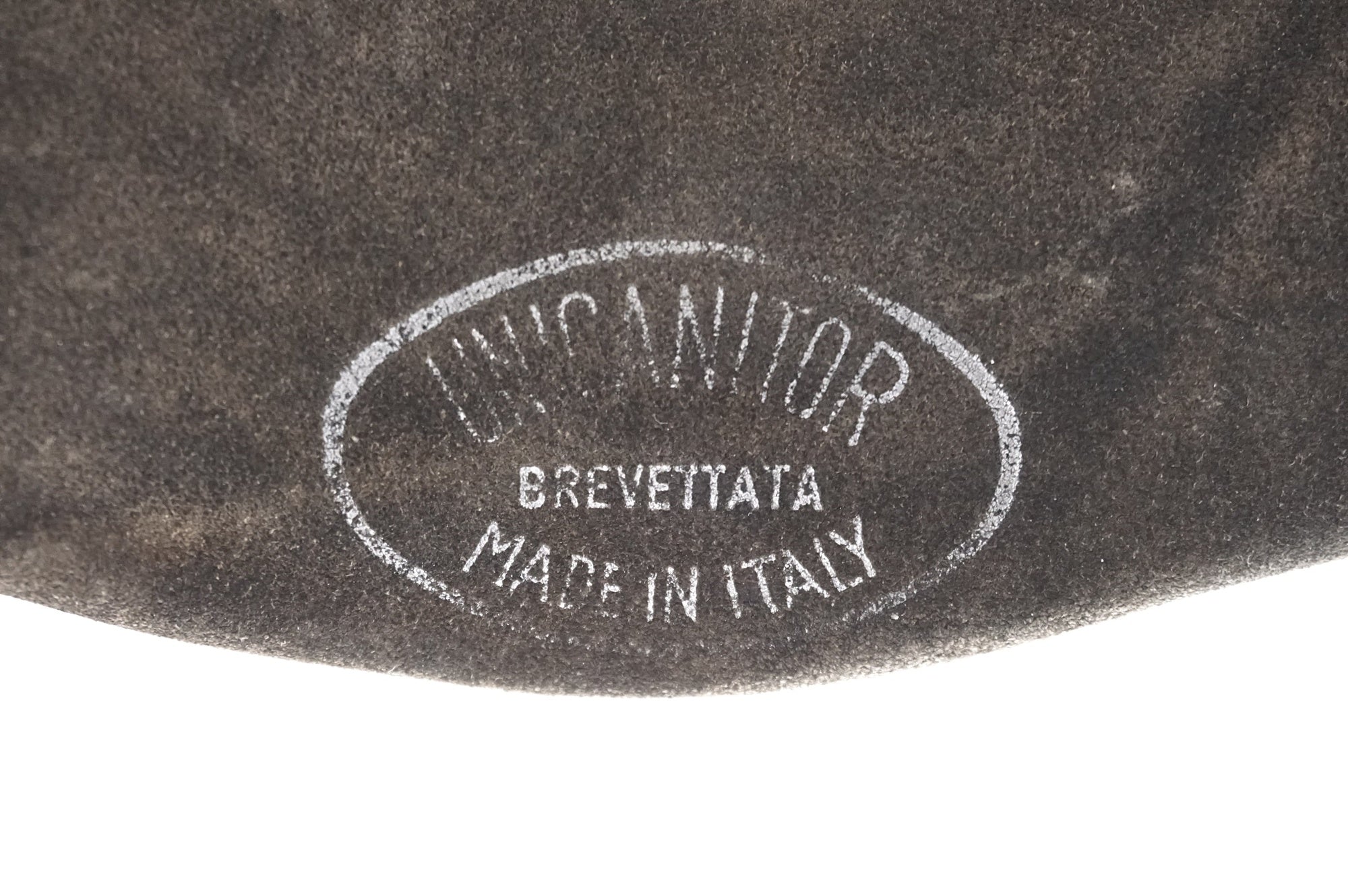 CINELLI 「チネリ」 UNICANITOR BREVETTATA サドル / 世田谷店