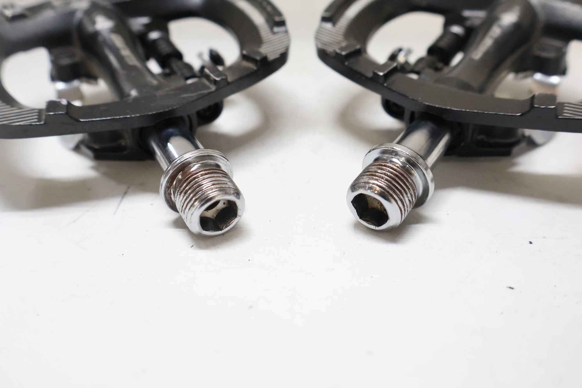 GIANT 「ジャイアント」 FLIPSIDE COMMUTER ペダル / 高知店