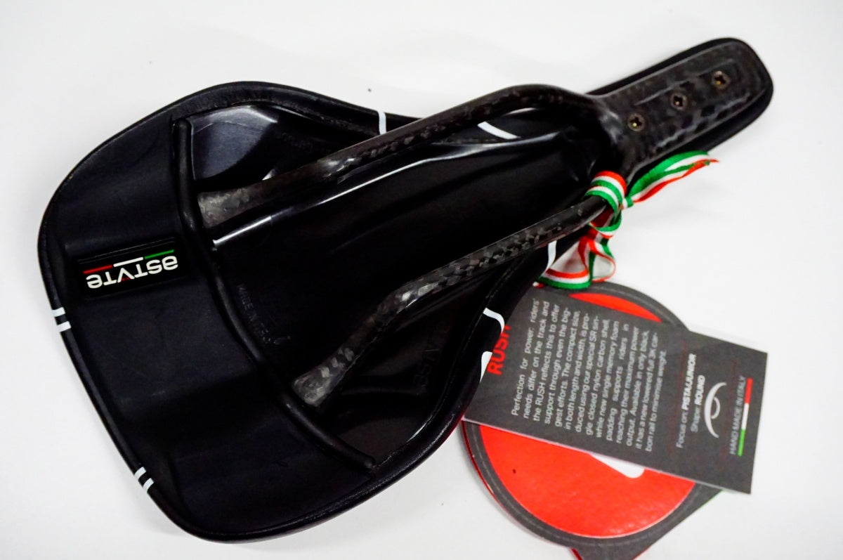 ASTUTE 「アスチュート」 RUSH サドル / 名古屋大須店