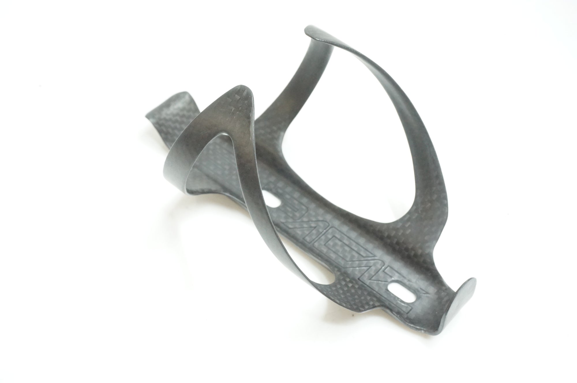 SUPACAZ 「スパカズ」 FLY CAGE CARBON ボトルケージセット / 大宮店