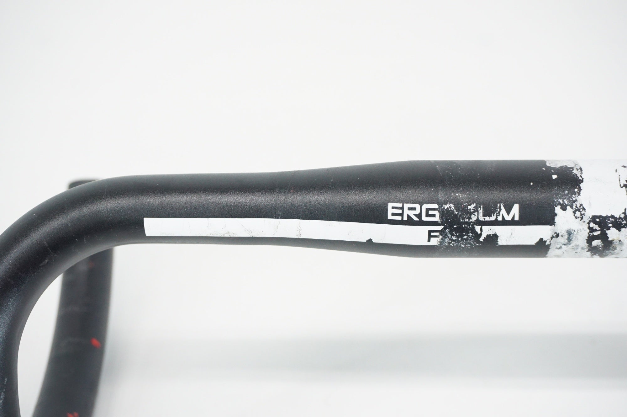 3T 「スリーティー」 ERGOSUM PRO Φ31.8 400mm ハンドル / 阪急塚口店