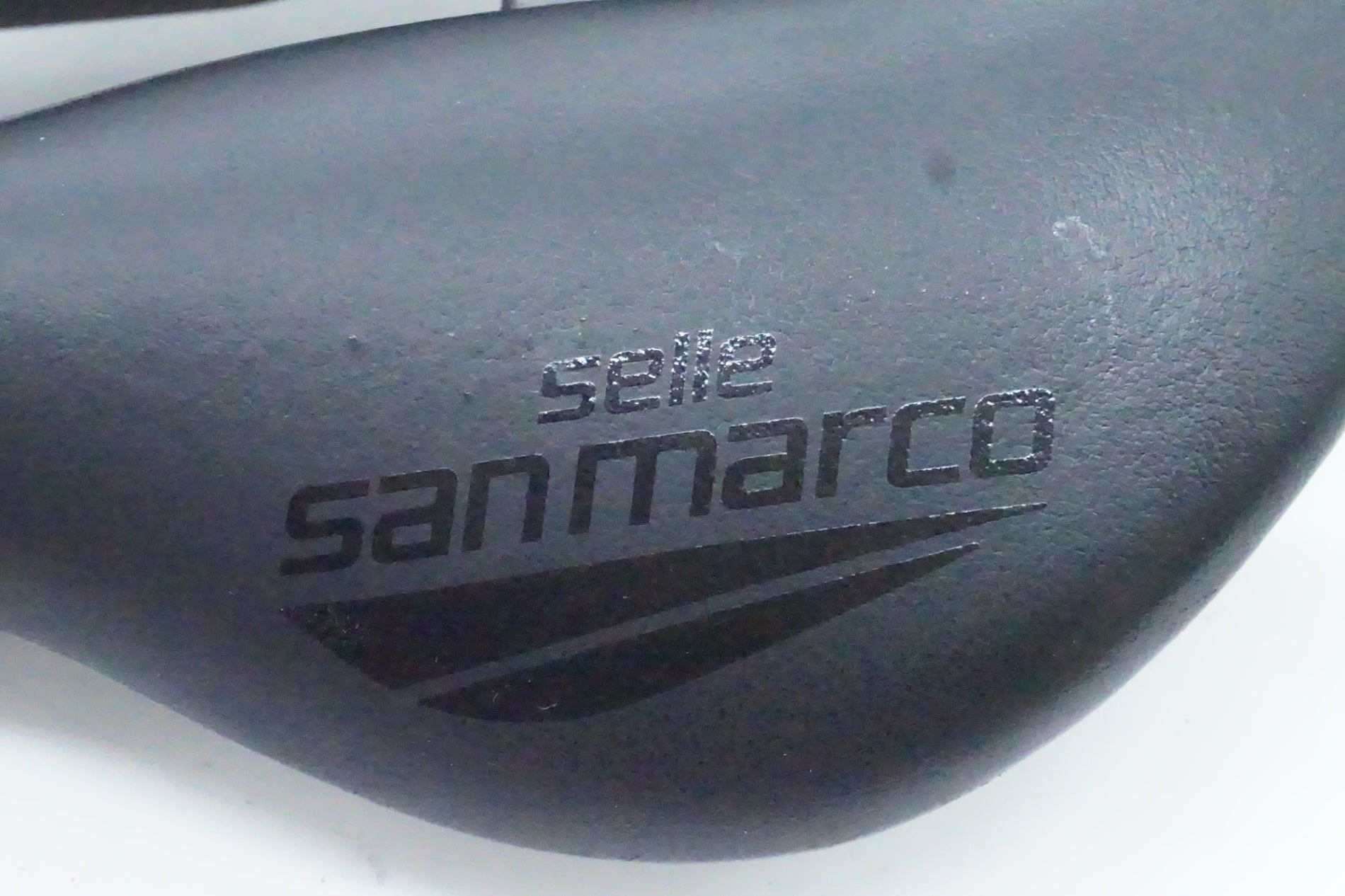 ジャンク SELLE SAN MARCO 「セラサンマルコ」 SUPER LEGGERA サドル / 京都西院店