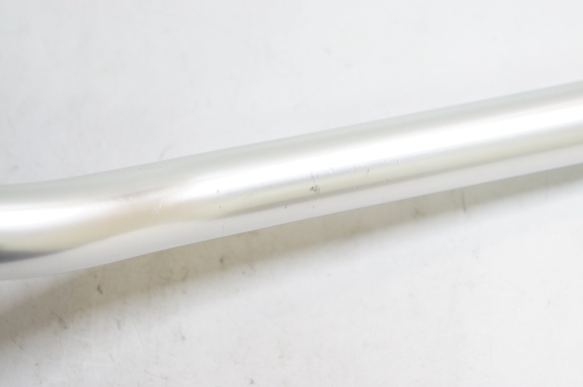 NITTO 「ニットー」 B230 560mm φ25.4 ハンドル / 熊谷本店