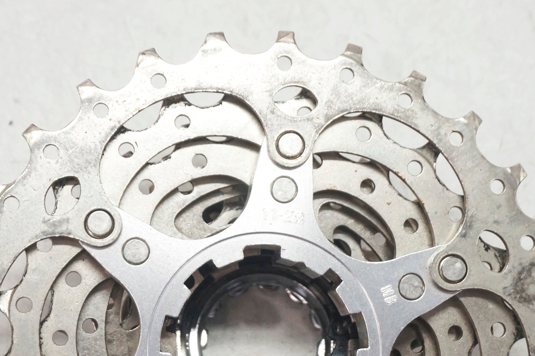 SHIMANO 「シマノ」 105 CS-5700 11-28T スプロケット / 大阪門真店