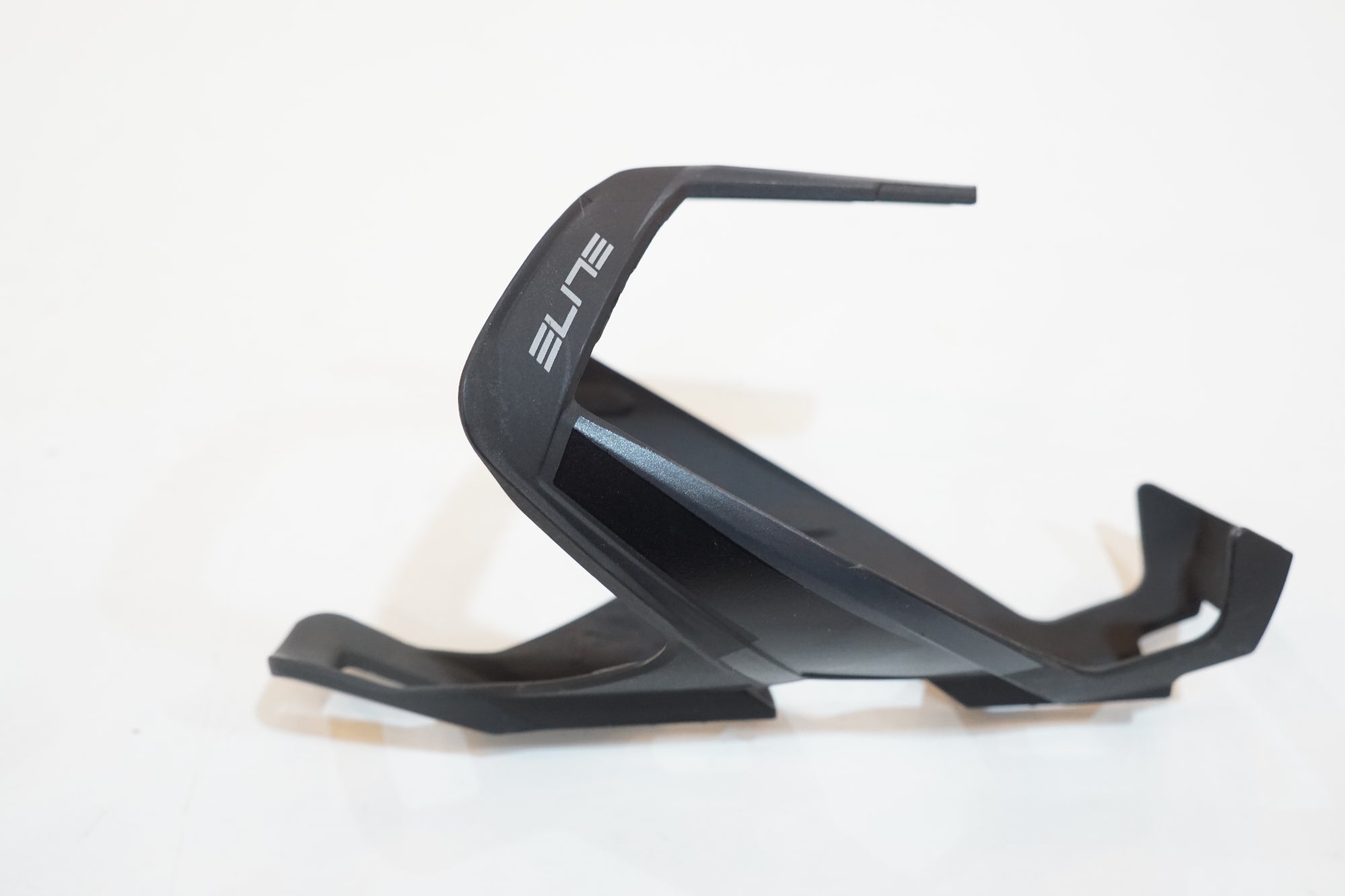 ELITE 「エリート」 VICO CARBON ボトルケージセット / バイチャリ浦和ベース