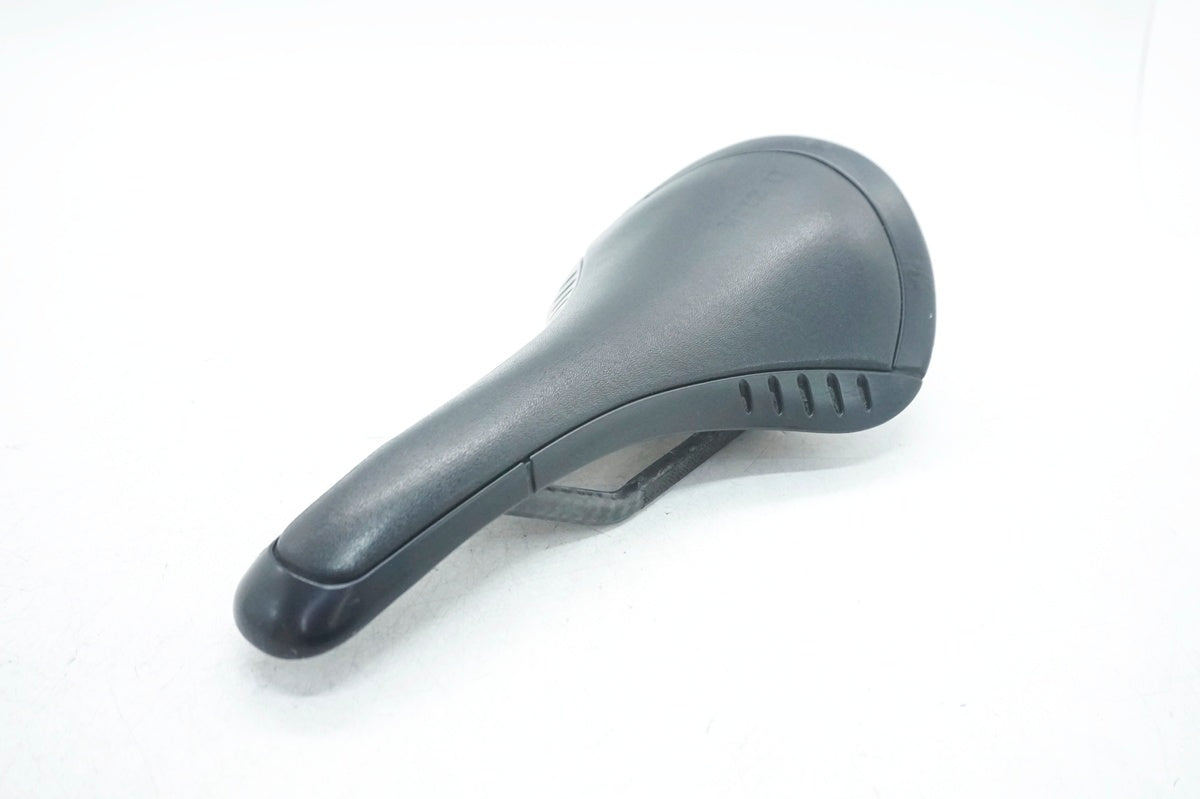 FIZIK 「フィジーク」 KURVE サドル / 大阪門真店