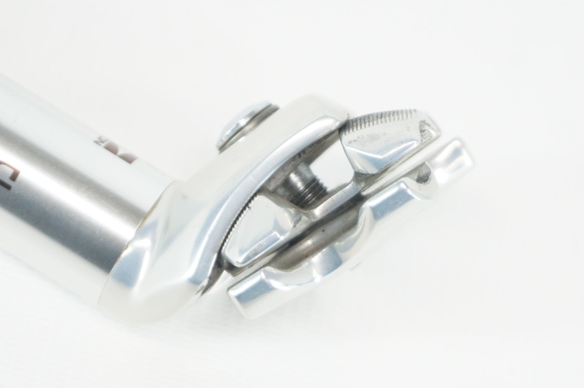 SHIMANO 「シマノ」 DURA-ACE EASTON SP-7410 φ27.2 210mm シート