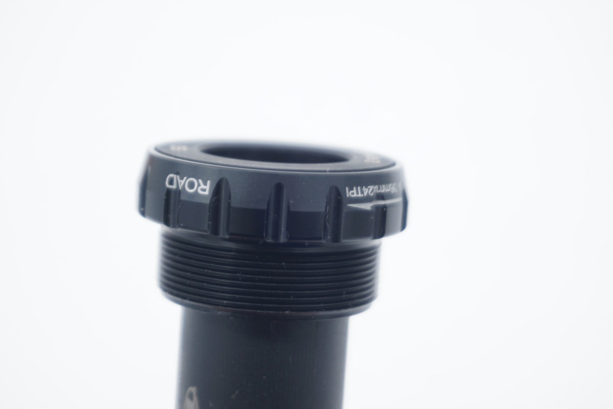 TNI 「ティーエヌアイ」 CERAMIC BOTTOM BRACKET ITA-24 ボトムブラケット / 滋賀大津店