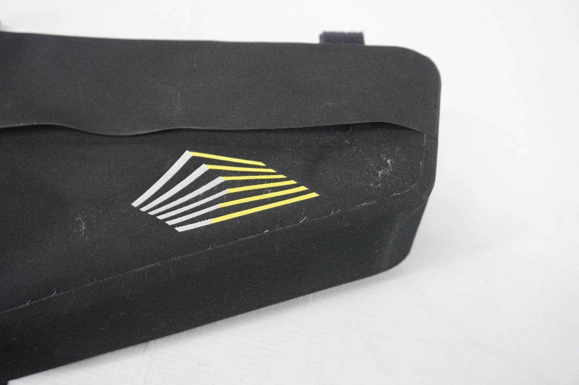 APIDURA 「アピデュラ」 レーシング・フレームパック / 阪急塚口店