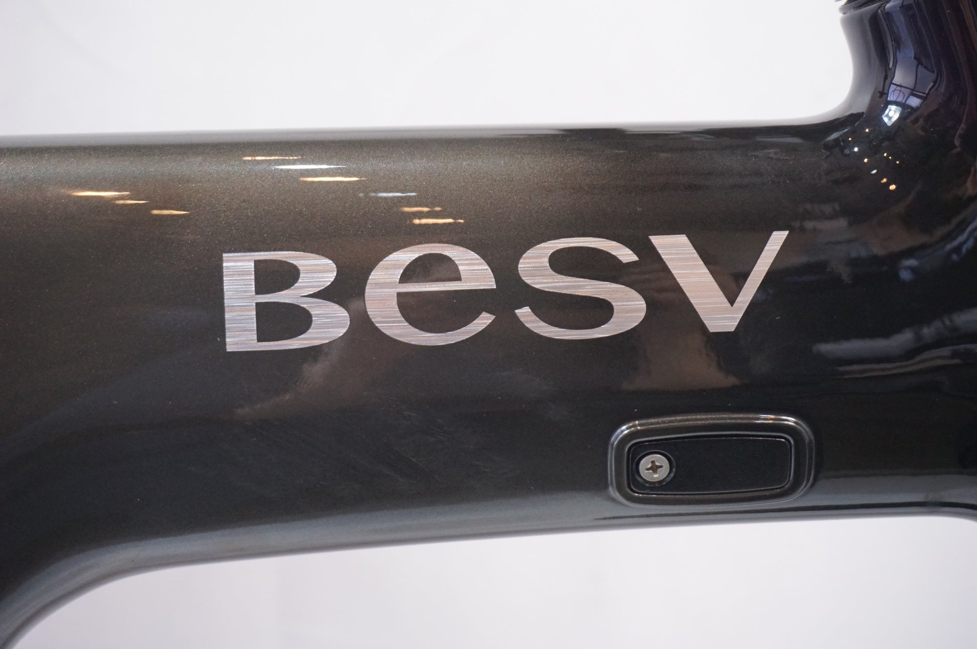 BESV 「べスビー」 PSF2 YTRT 24 2025年モデル 電動アシスト自転車 / 世田谷店