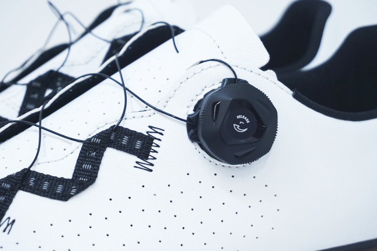 QUOC 「クオック」 ESCAPE ROAD EU39 シューズ / 大阪美原北インター店