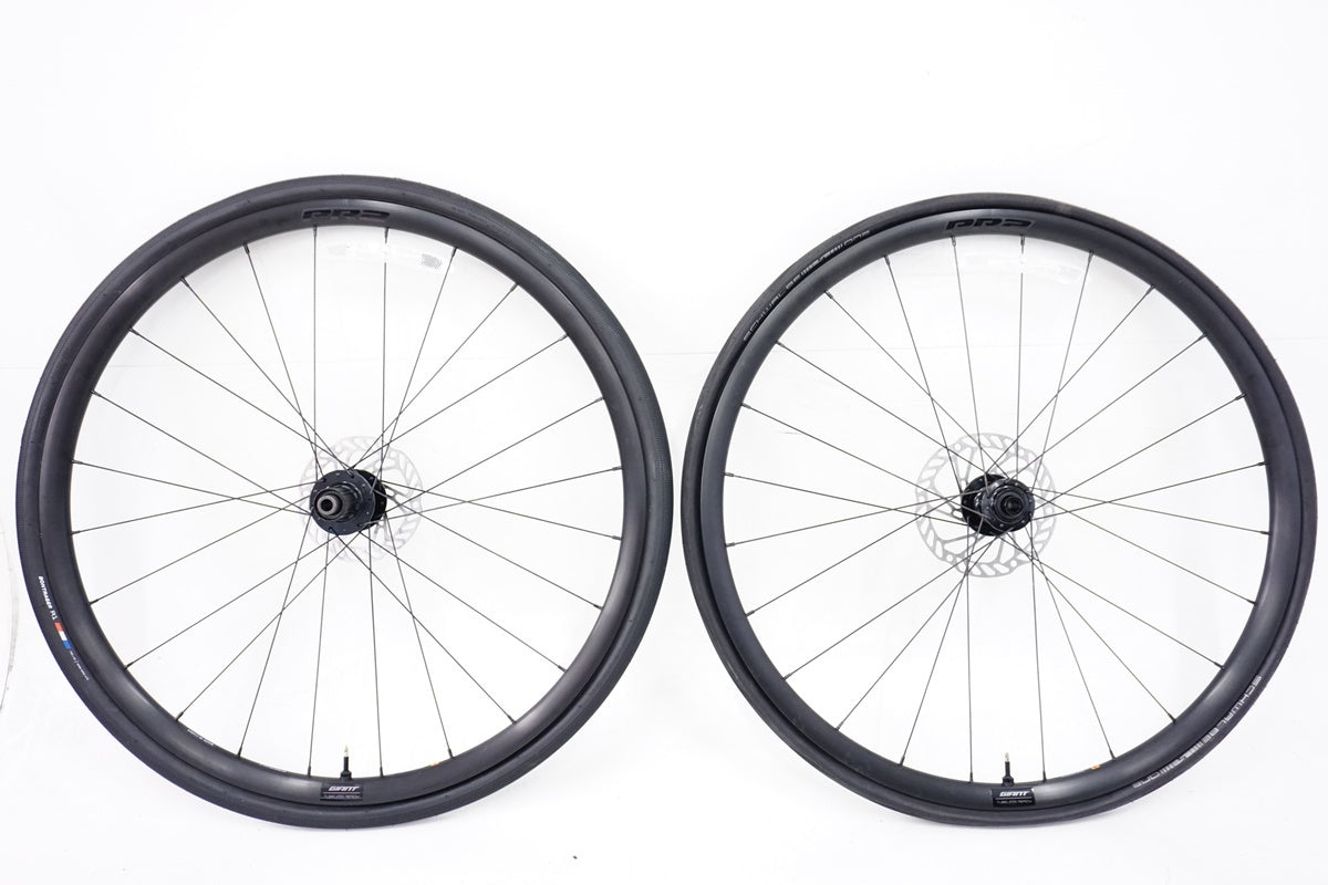 Shimano 完組ホイール 2本セット　rs11 Shimano 完組ホイール 2本セット rs11 Shimano 完組ホイール 2本