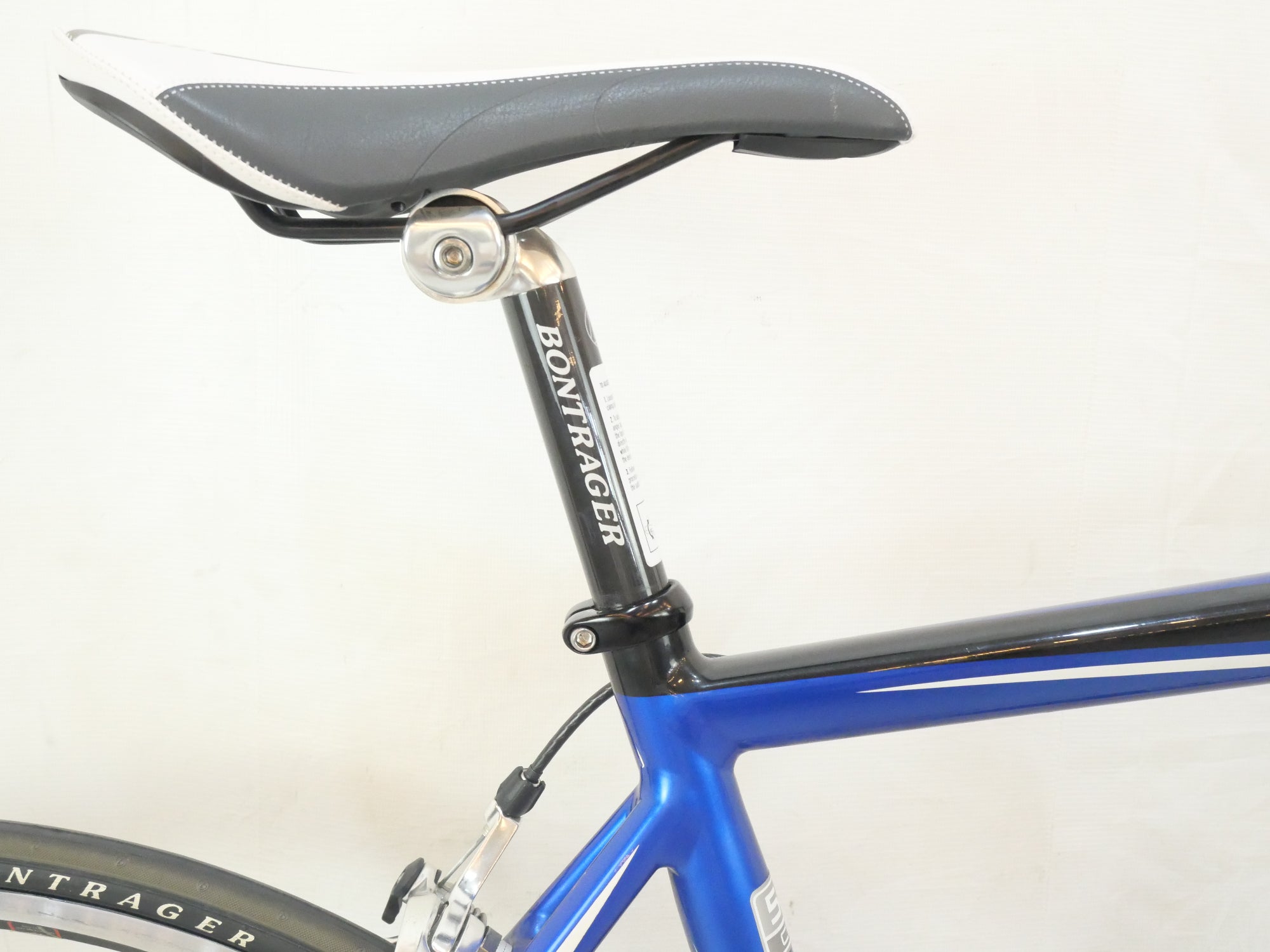 TREK 「トレック」 2.3 2008年モデル ロードバイク / 名古屋大須