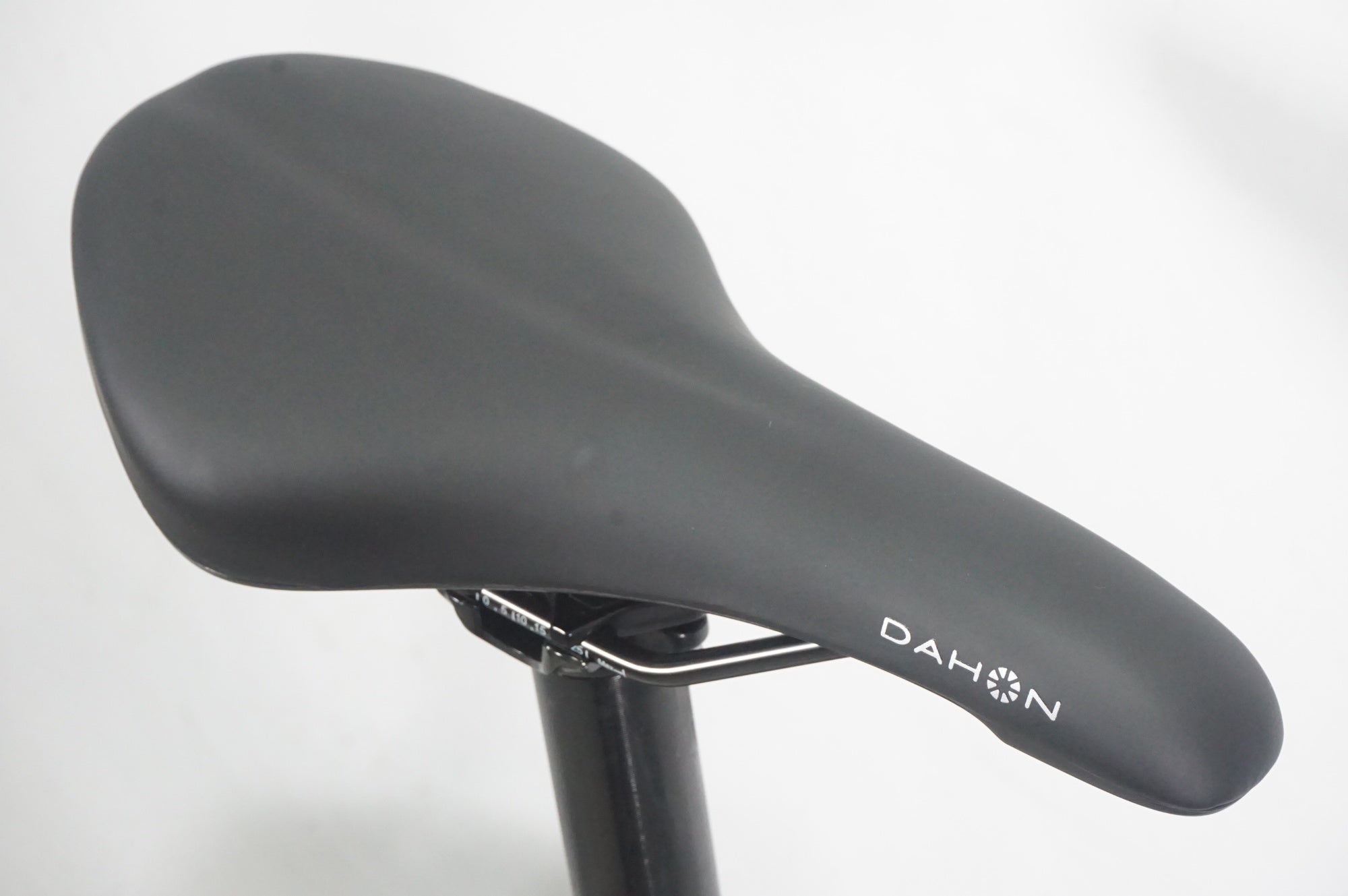 DAHON 「ダホン」 VISC EVO 2025年モデル 20インチ 折りたたみ自転車 / AKIBA店
