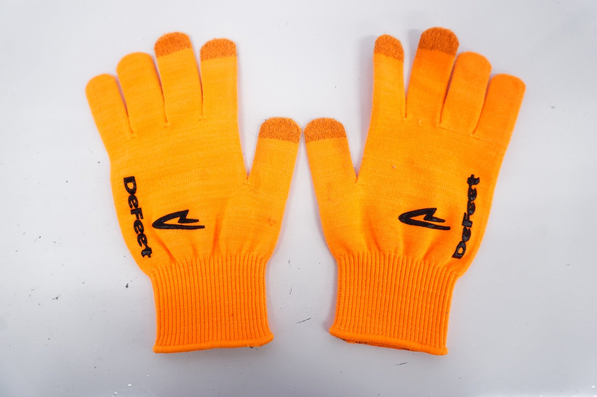 DEFEET 「ディフィート」 グローブ / 浜松店