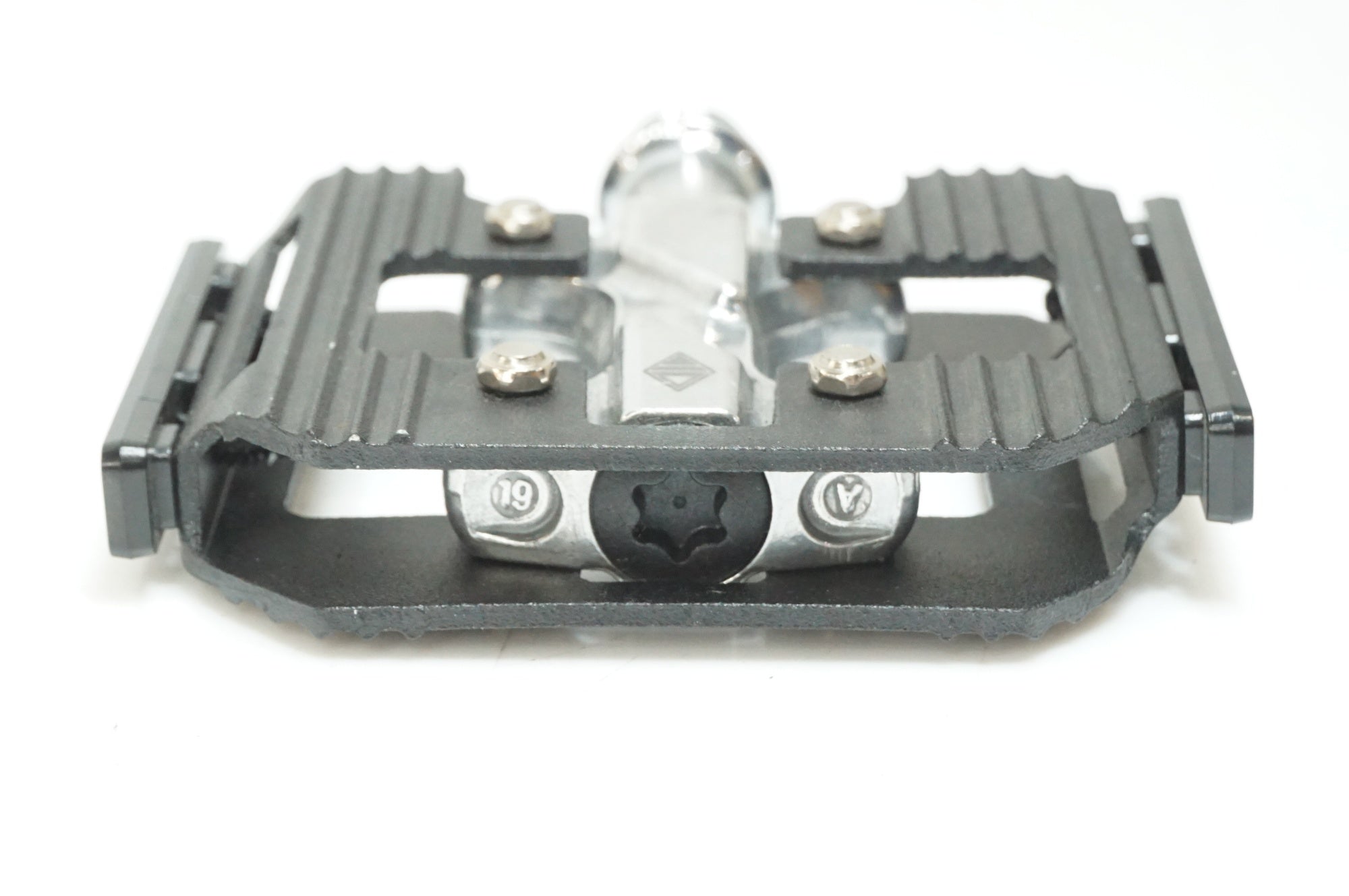 ADEPT 「アデプト」 MIDWAY ペダル / 大宮店