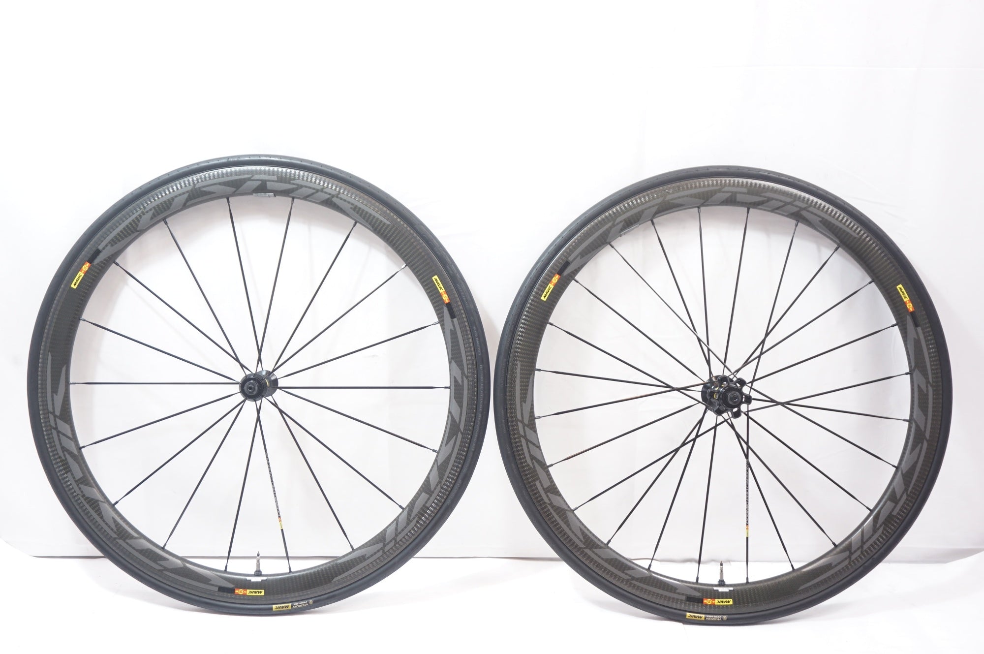 MAVIC 「マヴィック」 COSMIC PRO CARBON SL UST シマノ11速 ホイール