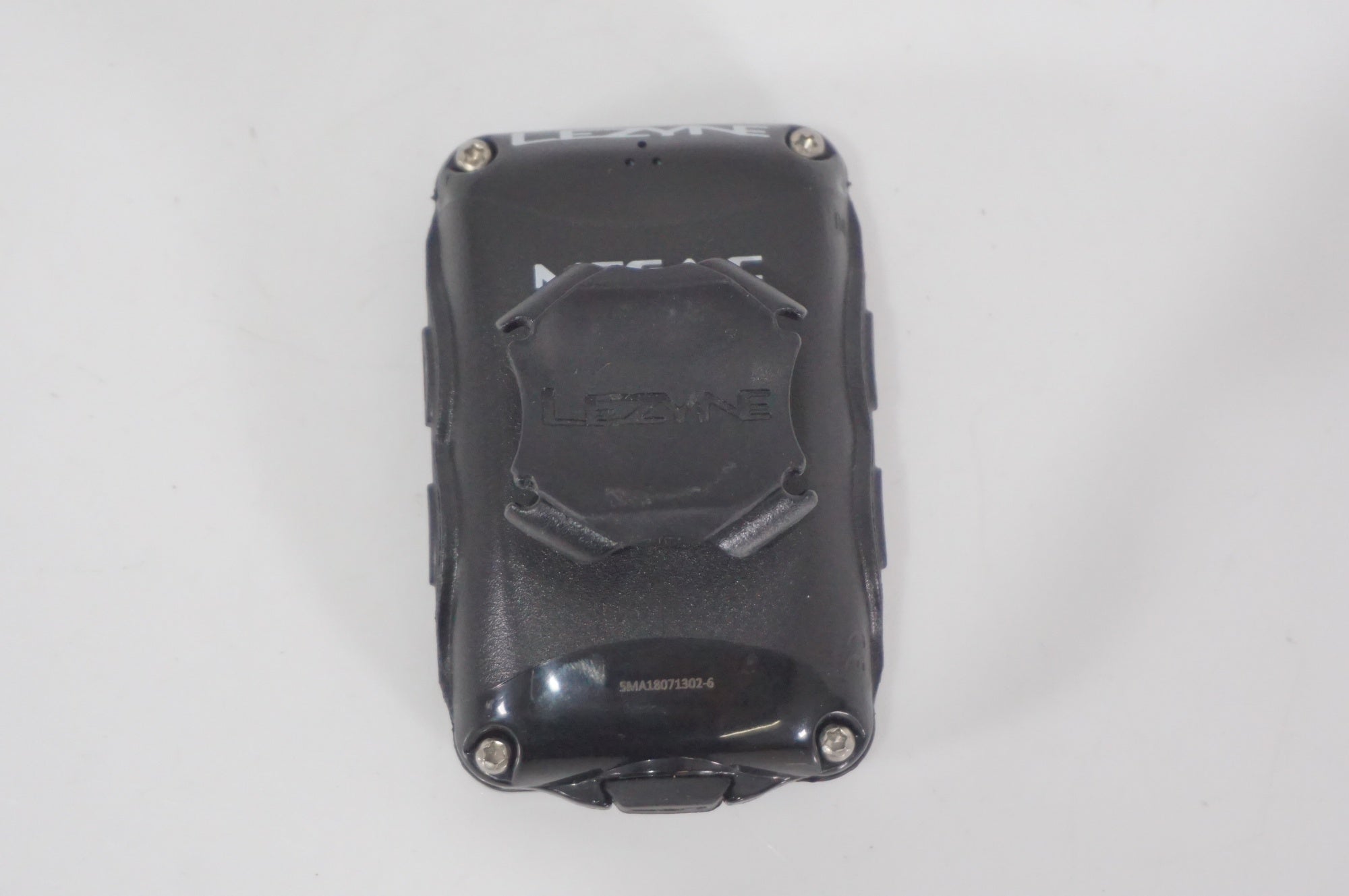 LEZYNE 「レザイン」 MEGA COLOR GPS サイクルコンピューター / AKIBA店