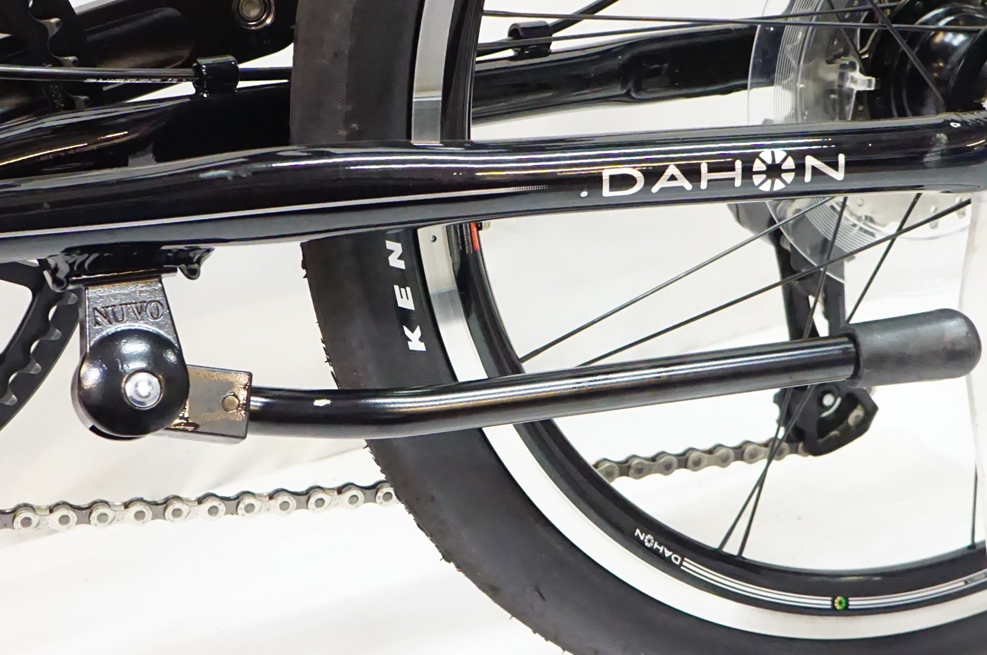 DHD フルカーボン ダークアーツ DNA 6.0 31ℓ 関東近郊送料込み DAHON 「ダホン」 DEFTAR TX 2026年モデル 折り畳み自転車 / 熊谷本店