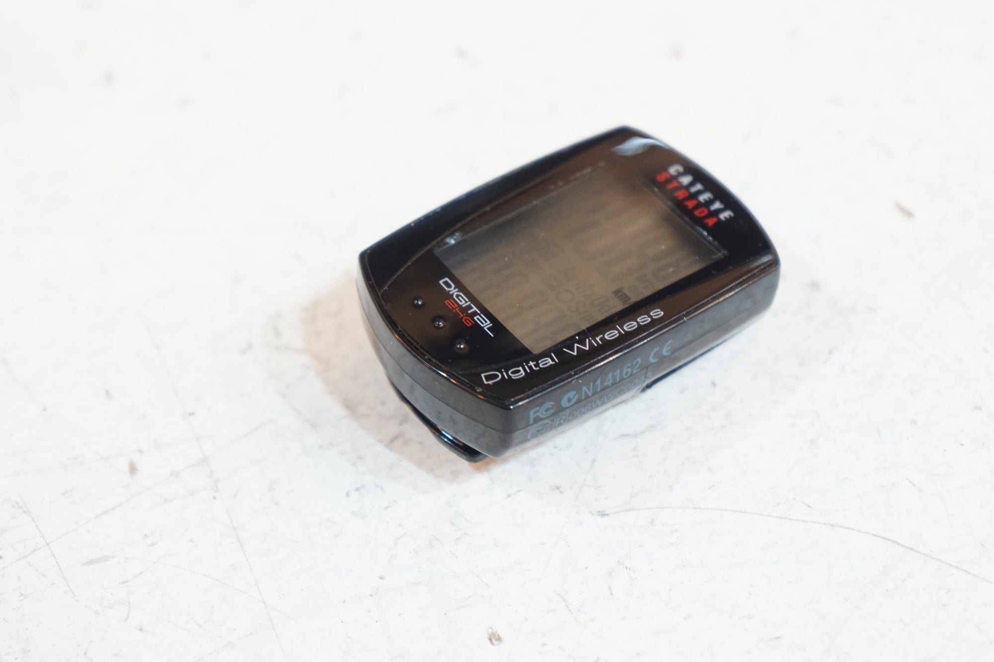 CATEYE 「キャットアイ」 CC-RD420W サイクルコンピューター / バイチャリ浦和ベース