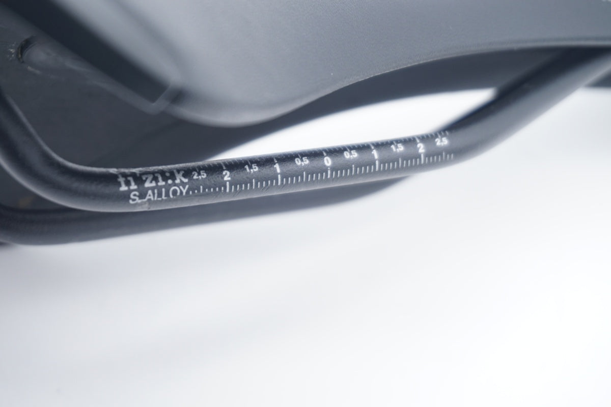 FIZIK 「フィジーク」 ALIANTE R5 OPEN サドル / 滋賀大津店