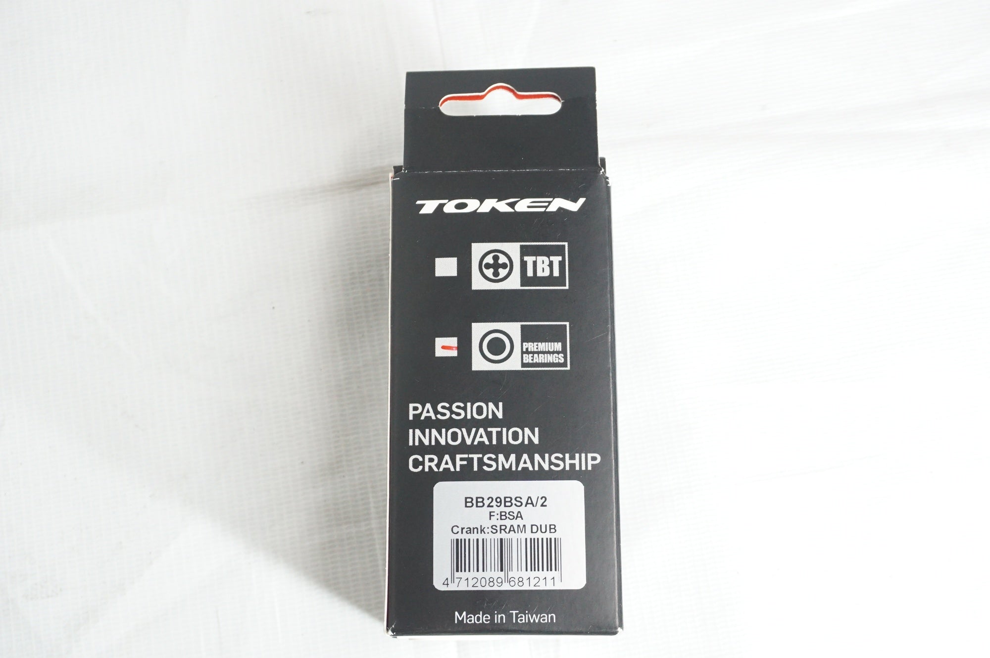 TOKEN 「トーケン」 BB29BSA ボトムブラケット / 阪急塚口店