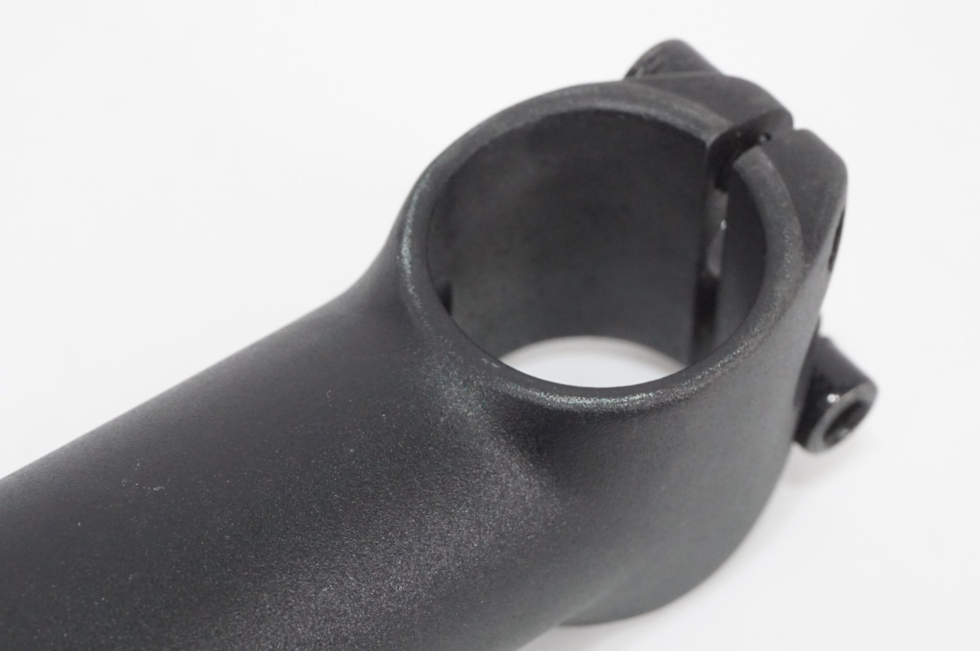 TNI 「ティーエヌアイ」 φ31.8 約110mm ステム / AKIBA店