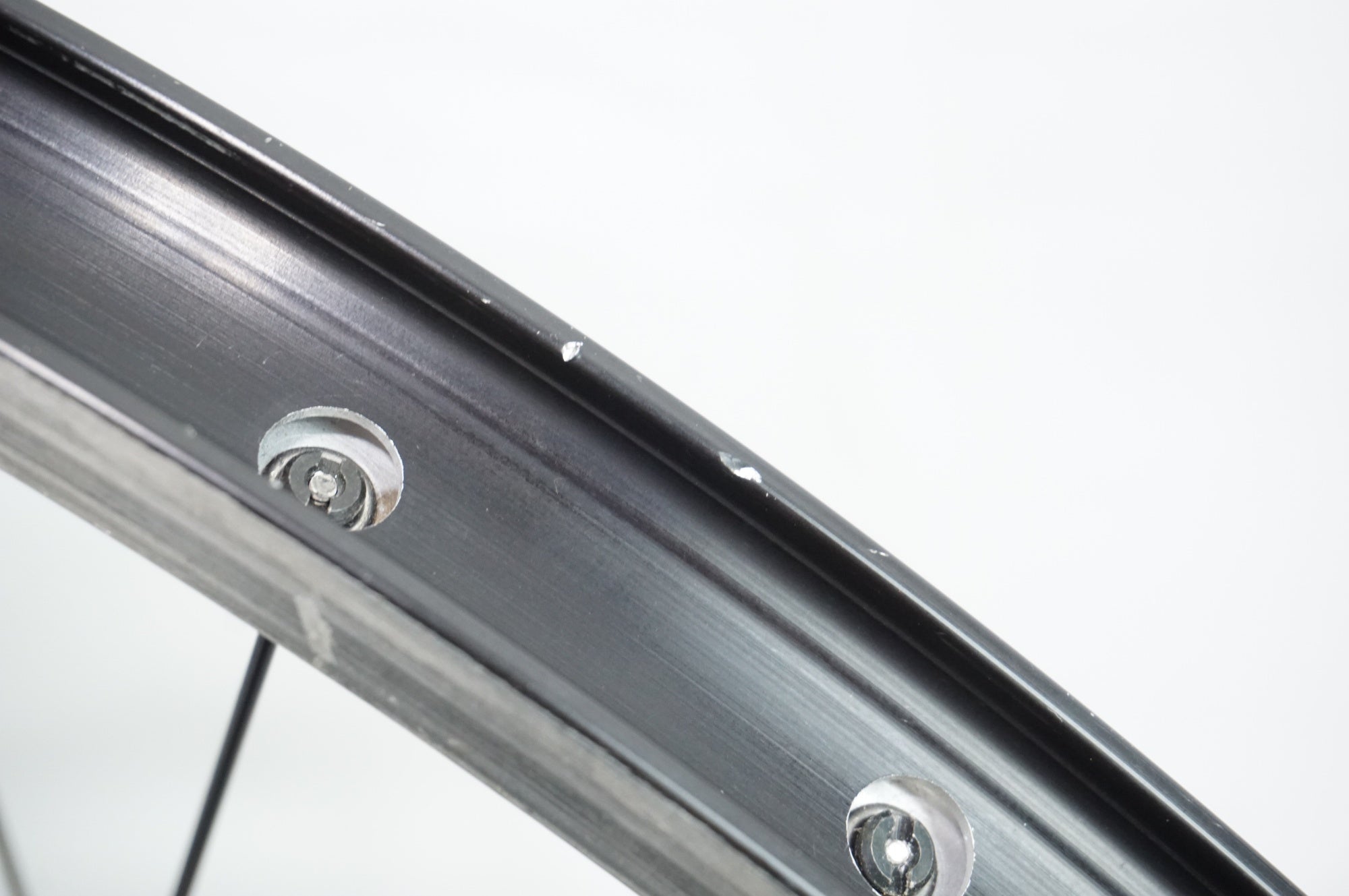 WHITE INDUSTRIES 「ホワイトインダストリーズ」 ENO ECCENTRIC HUB x SUNRIMUS RHYNO LITE 26インチ リアホイール / 中目黒店