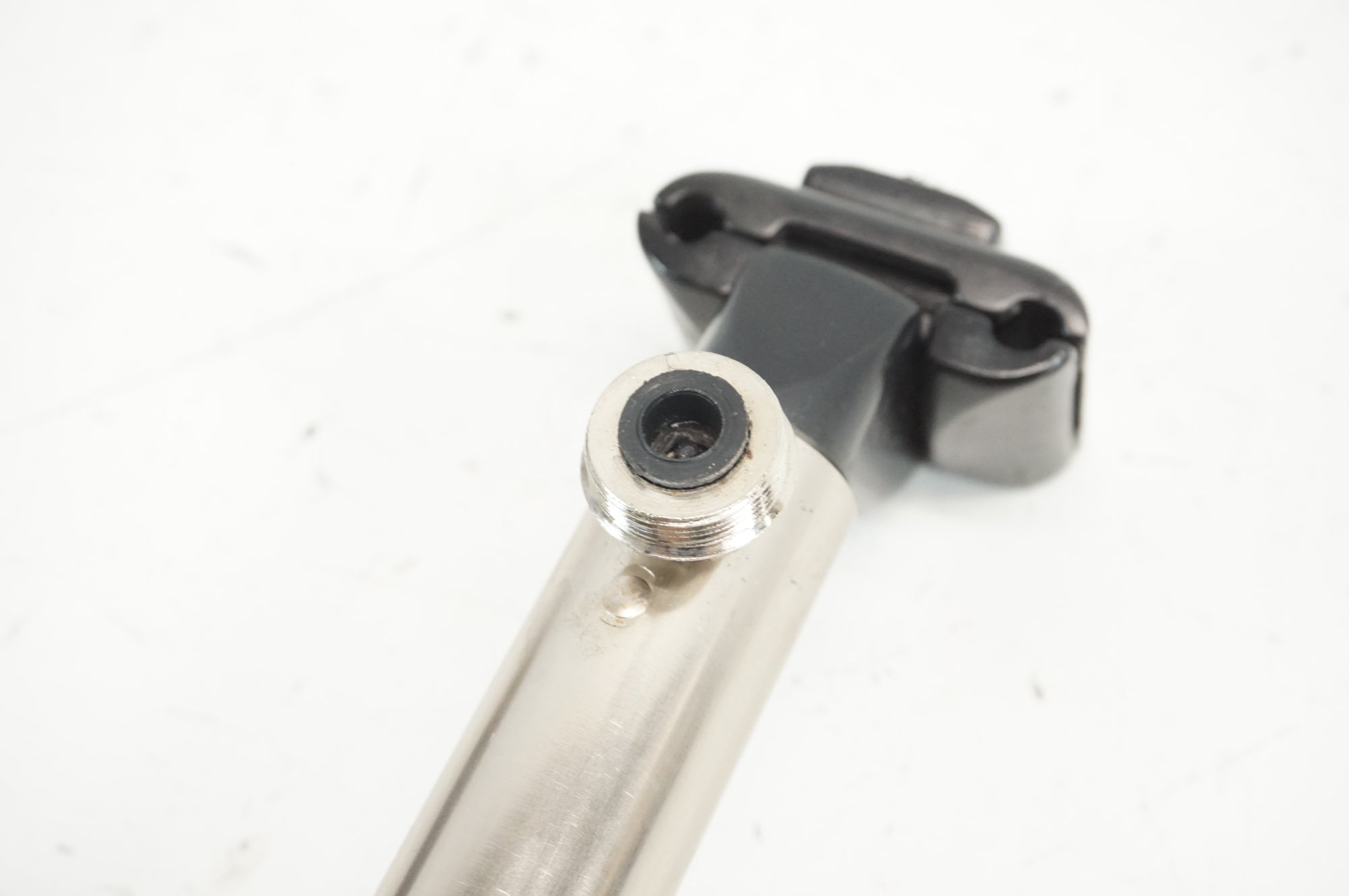 ODYSSEY 「オデッセイ」 AERATOR COMP φ26.8 約300mm シートポスト / 宇都宮店